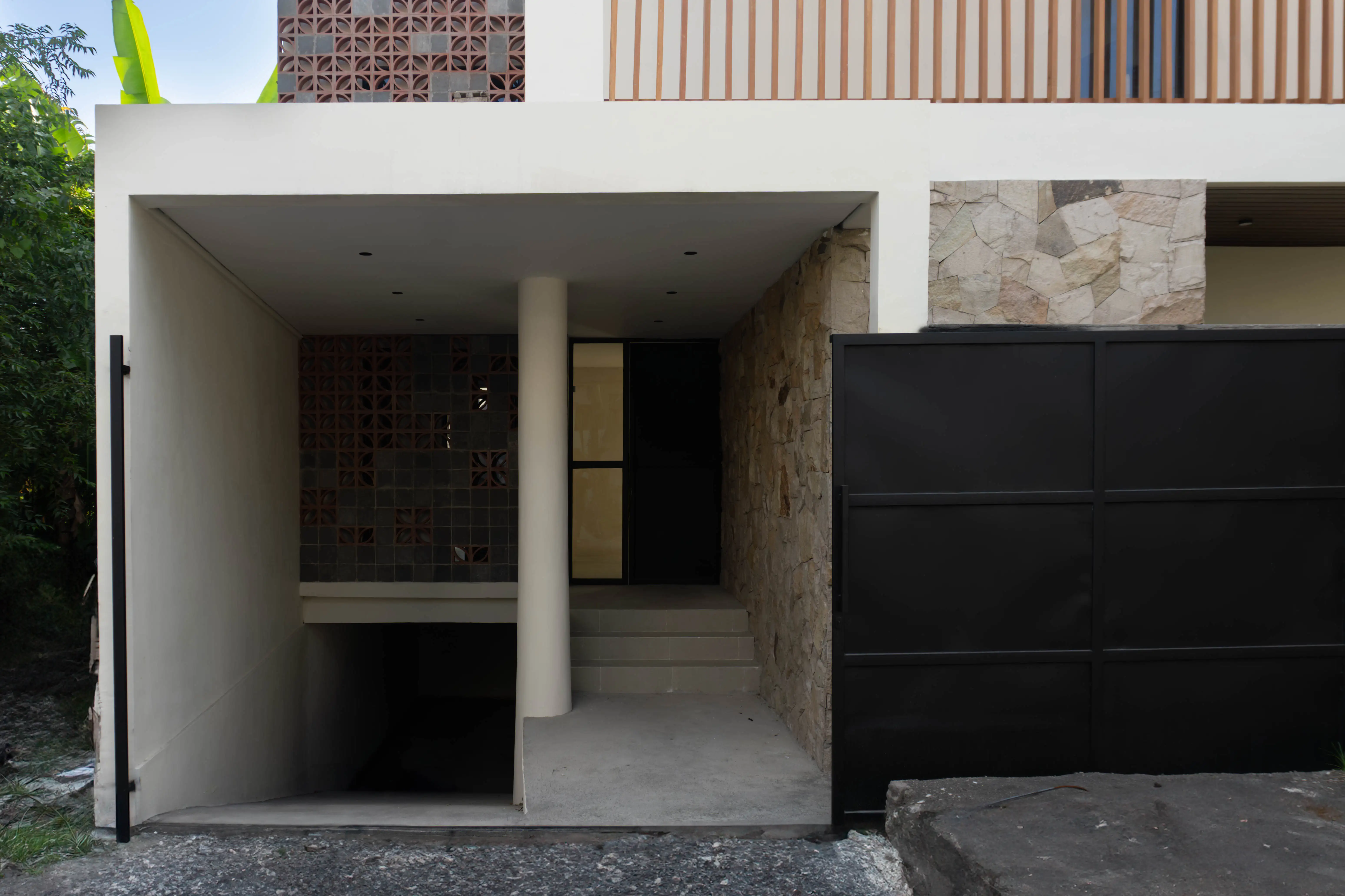 Villa 252m² in Indonesia, Canggu. Priced at 650000$ rent photo-27