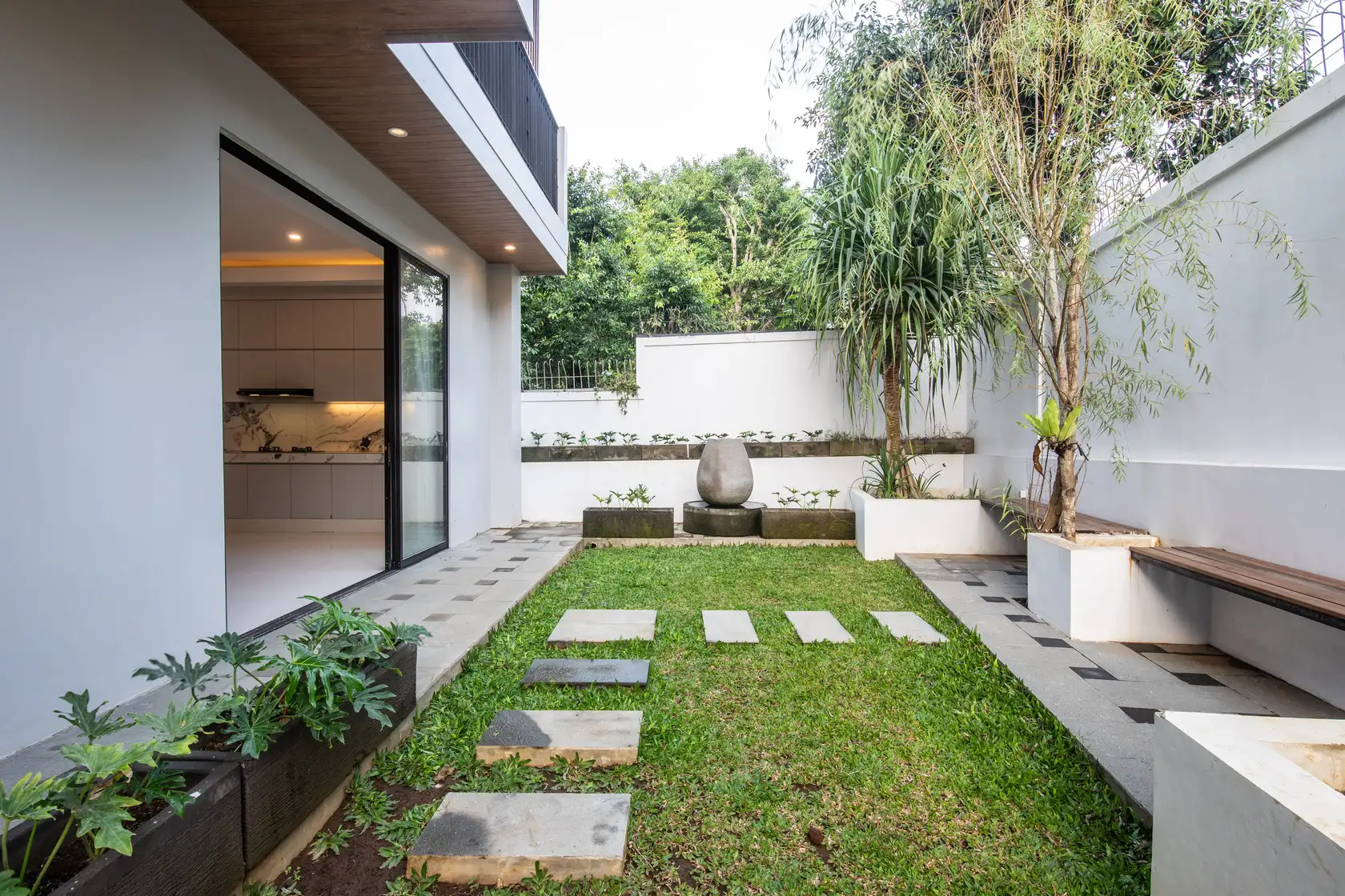 Villa 880m² in Indonesia, Bukit. Priced at 807791$ rent photo-5