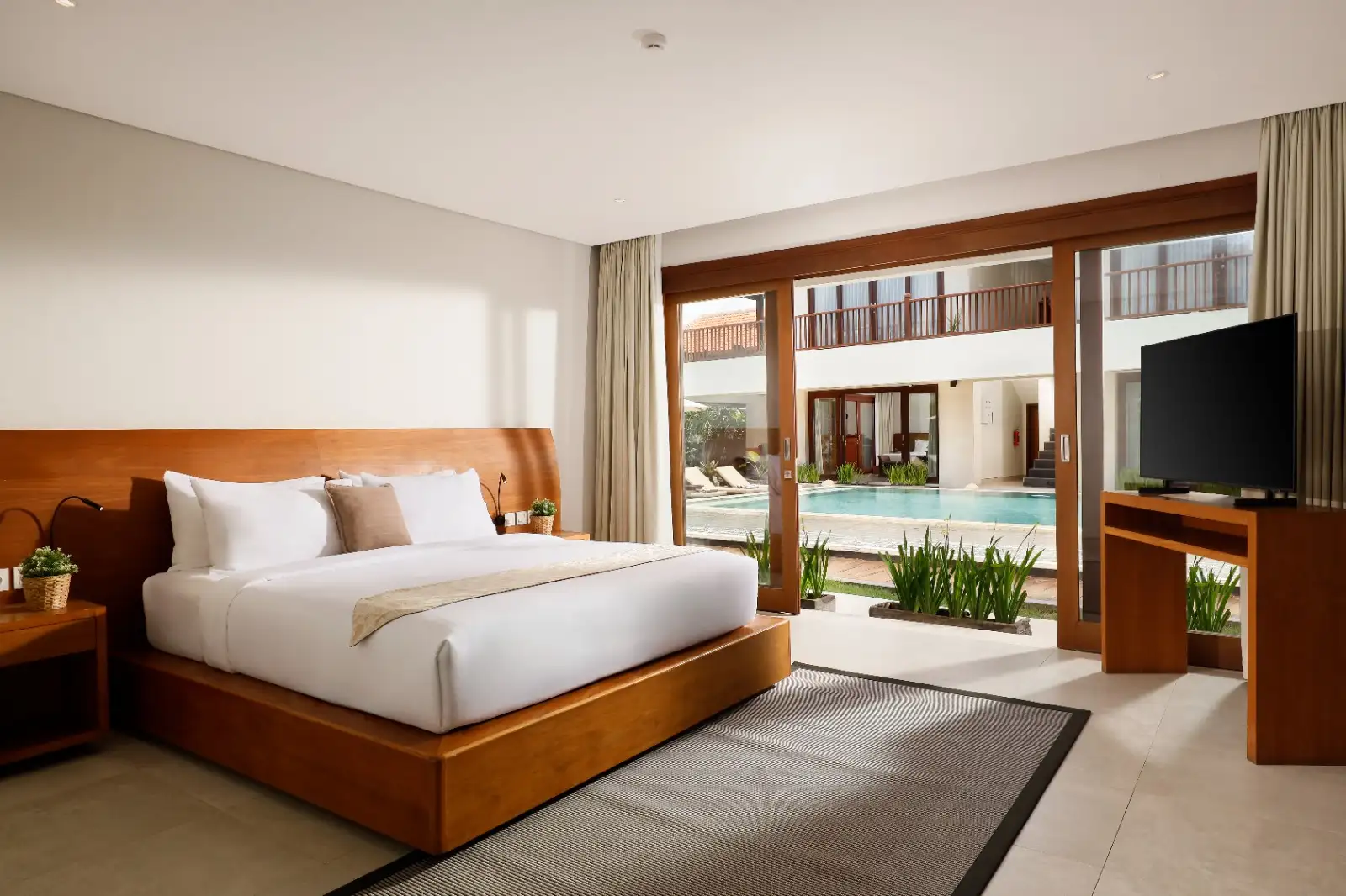 Villa 1474m² in Indonesia, Canggu. Priced at 2370000$ rent photo-20