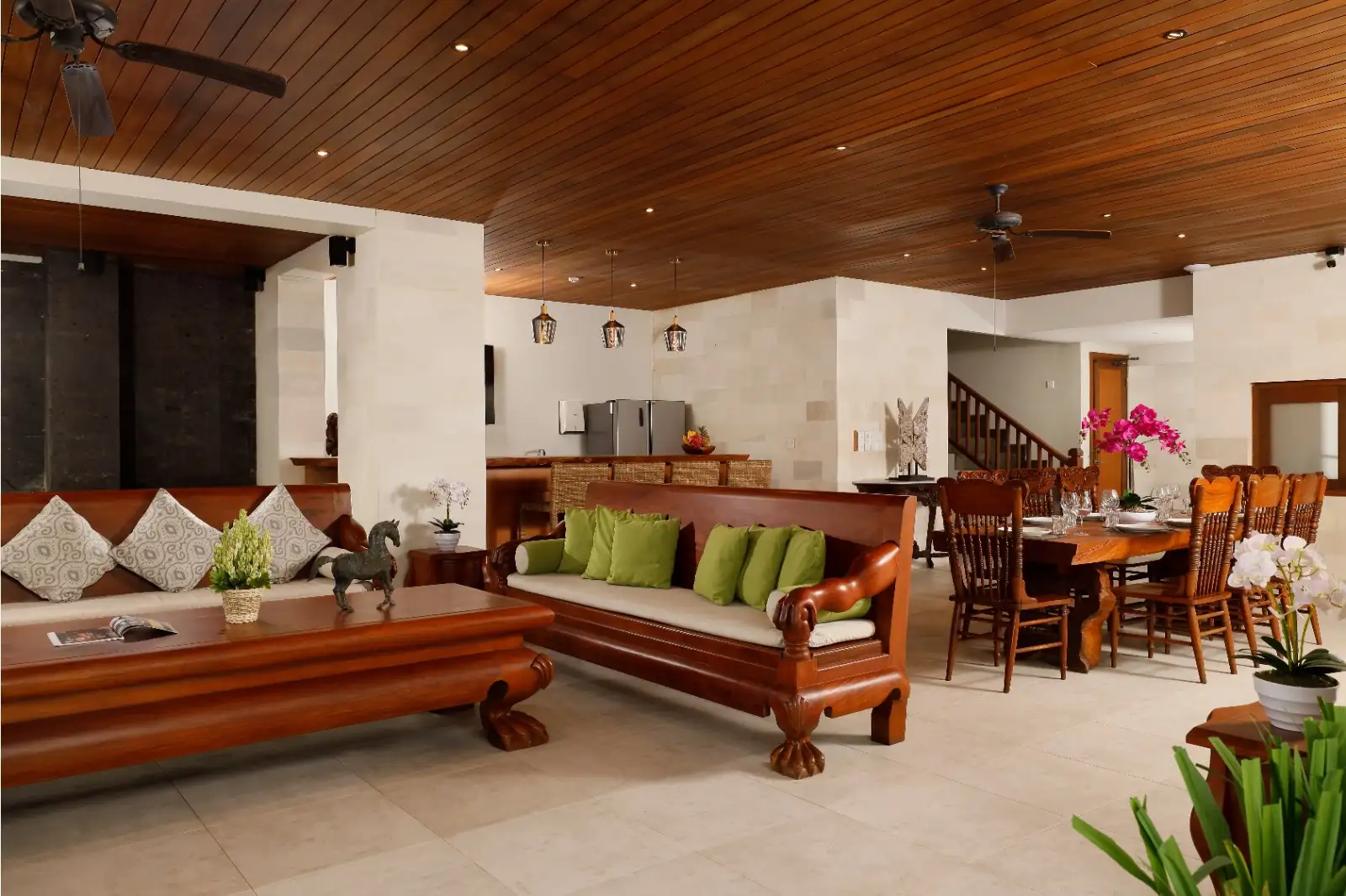 Villa 1474m² in Indonesia, Canggu. Priced at 2370000$ rent photo-25