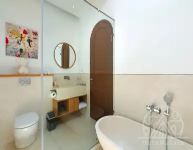 Buy in Indonesia for 185000$