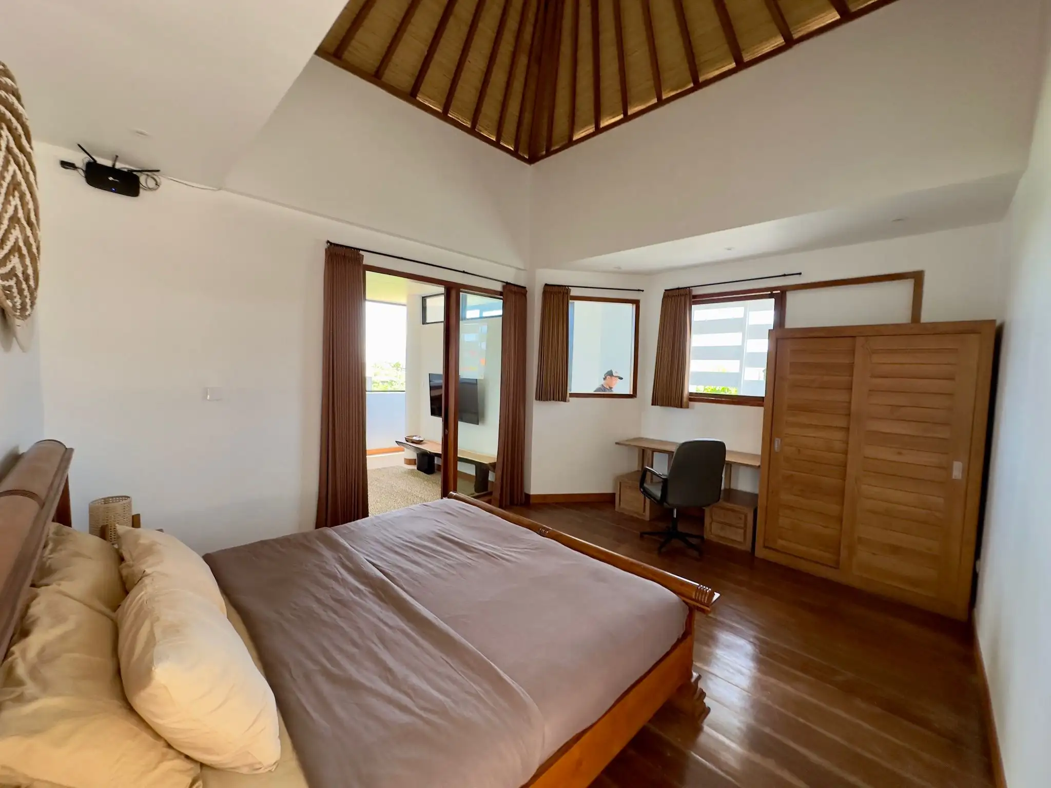 Flat 90m² in Indonesia, Canggu. Priced at 150000$ rent photo-3