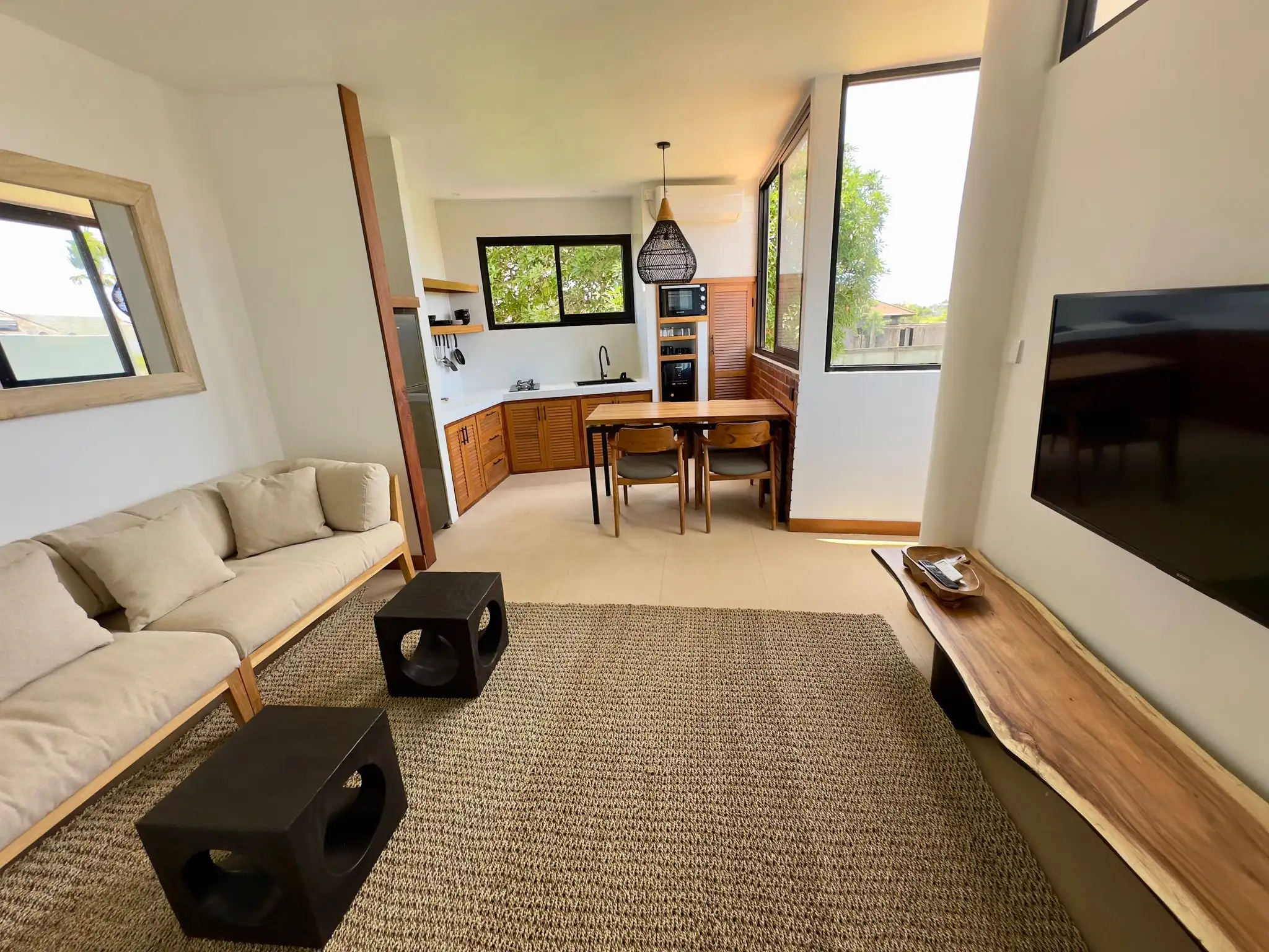 Flat 90m² in Indonesia, Canggu. Priced at 150000$ rent photo-18