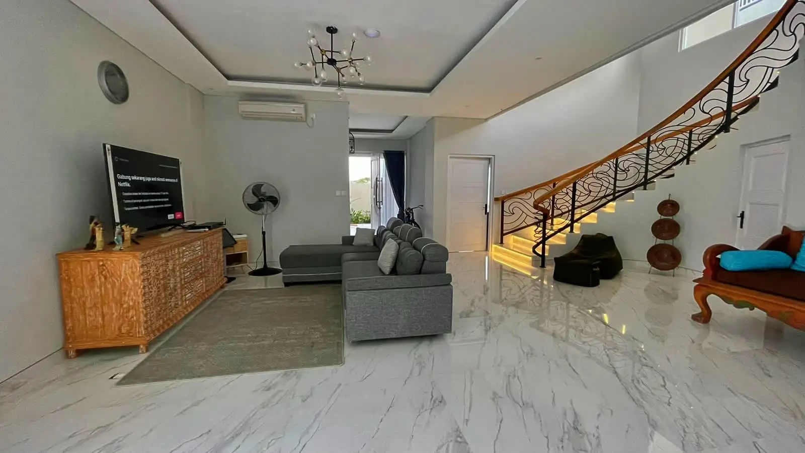 Villa 660m² in Indonesia, Canggu. Priced at 2132568$ rent photo-17