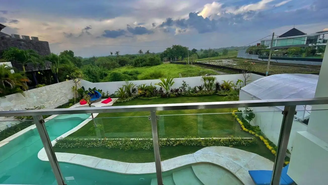Villa 660m² in Indonesia, Canggu. Priced at 2132568$ rent photo-21