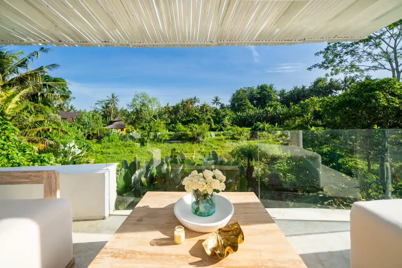 Villa 250m² in Indonesia, Ubud. Priced at 600000$ rent photo-15