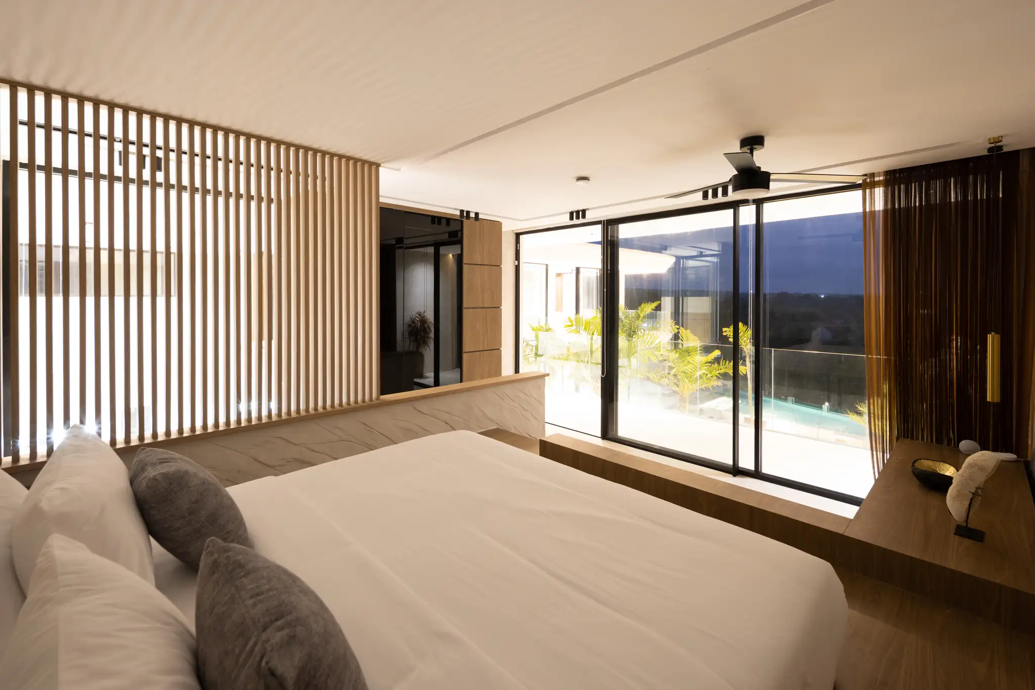 Villa 414m² in Indonesia, Bukit. Priced at 1800000$ rent photo-2