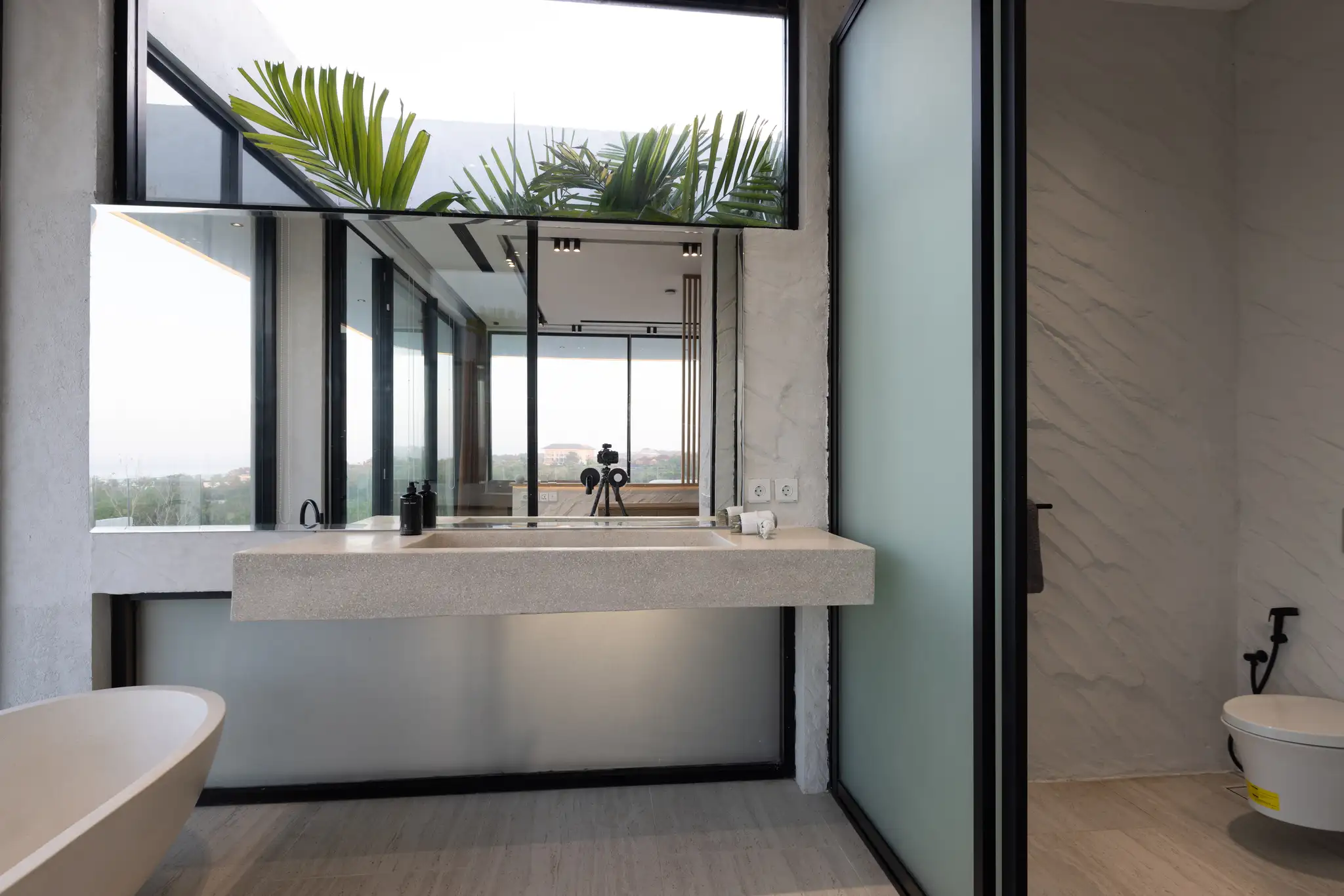Villa 414m² in Indonesia, Bukit. Priced at 1800000$ rent photo-10