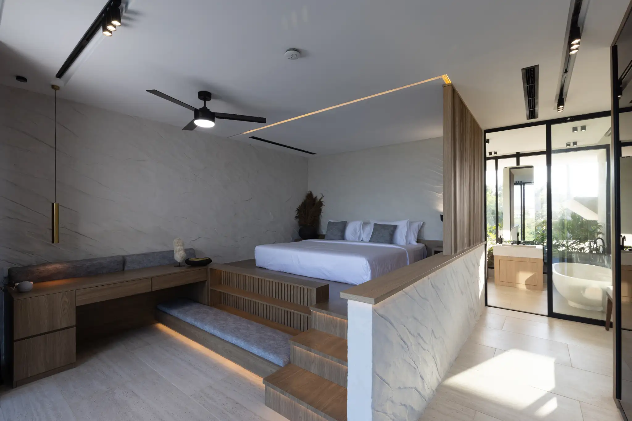 Villa 414m² in Indonesia, Bukit. Priced at 1800000$ rent photo-16
