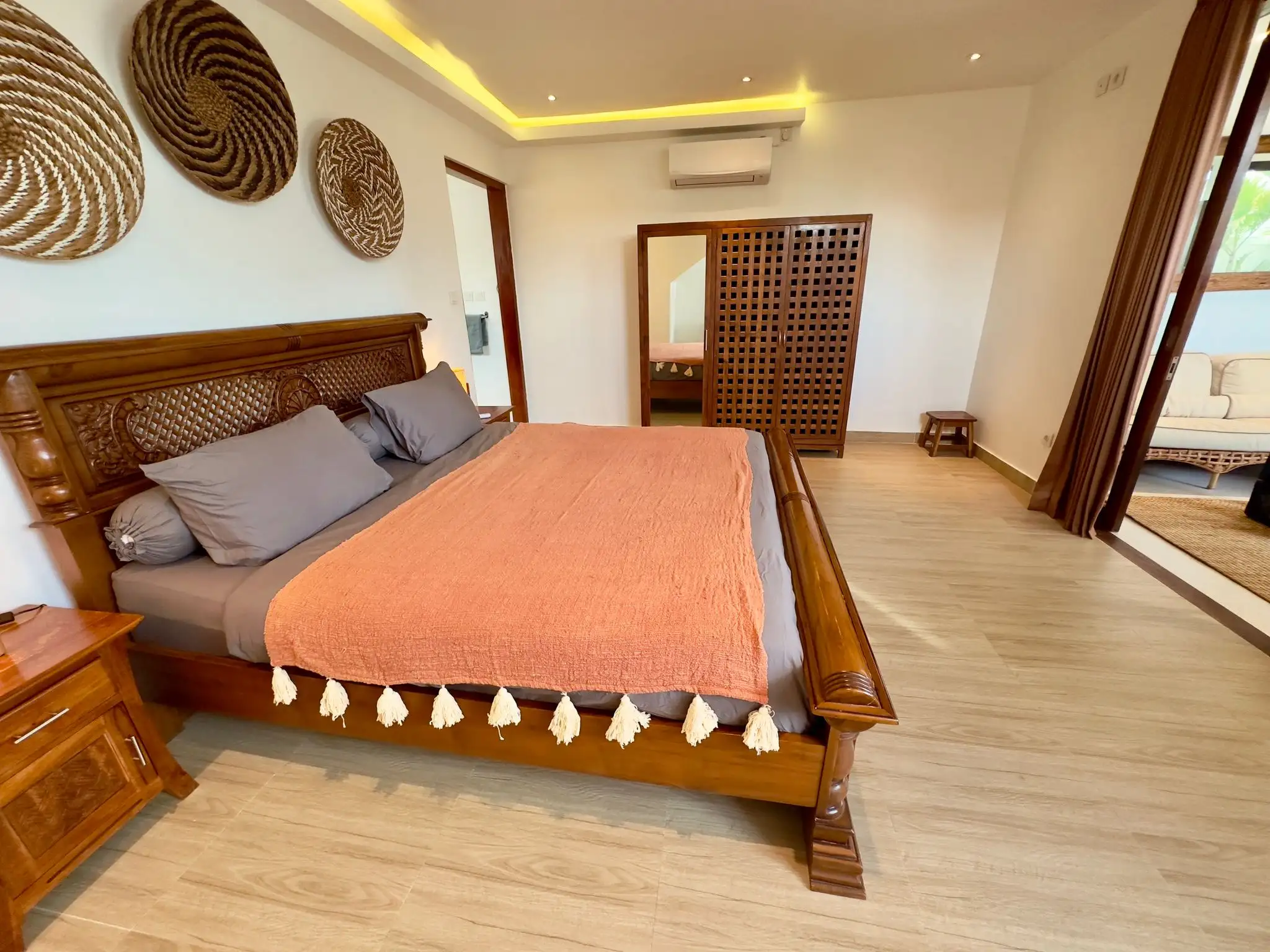 Flat 80m² in Indonesia, Canggu. Priced at 160000$ rent photo-13