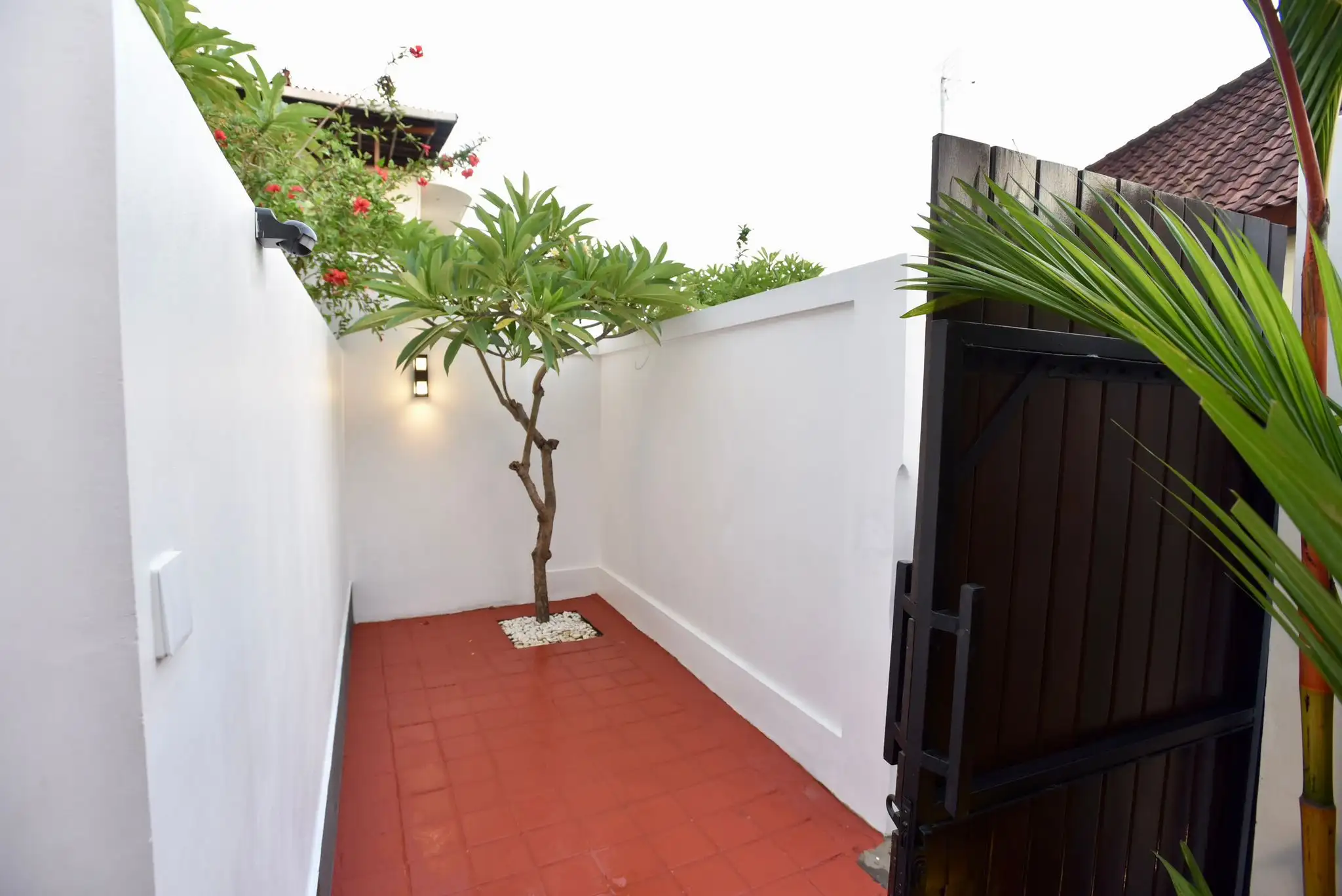 Flat 73m² in Indonesia, Canggu. Priced at 130000$ rent photo-12