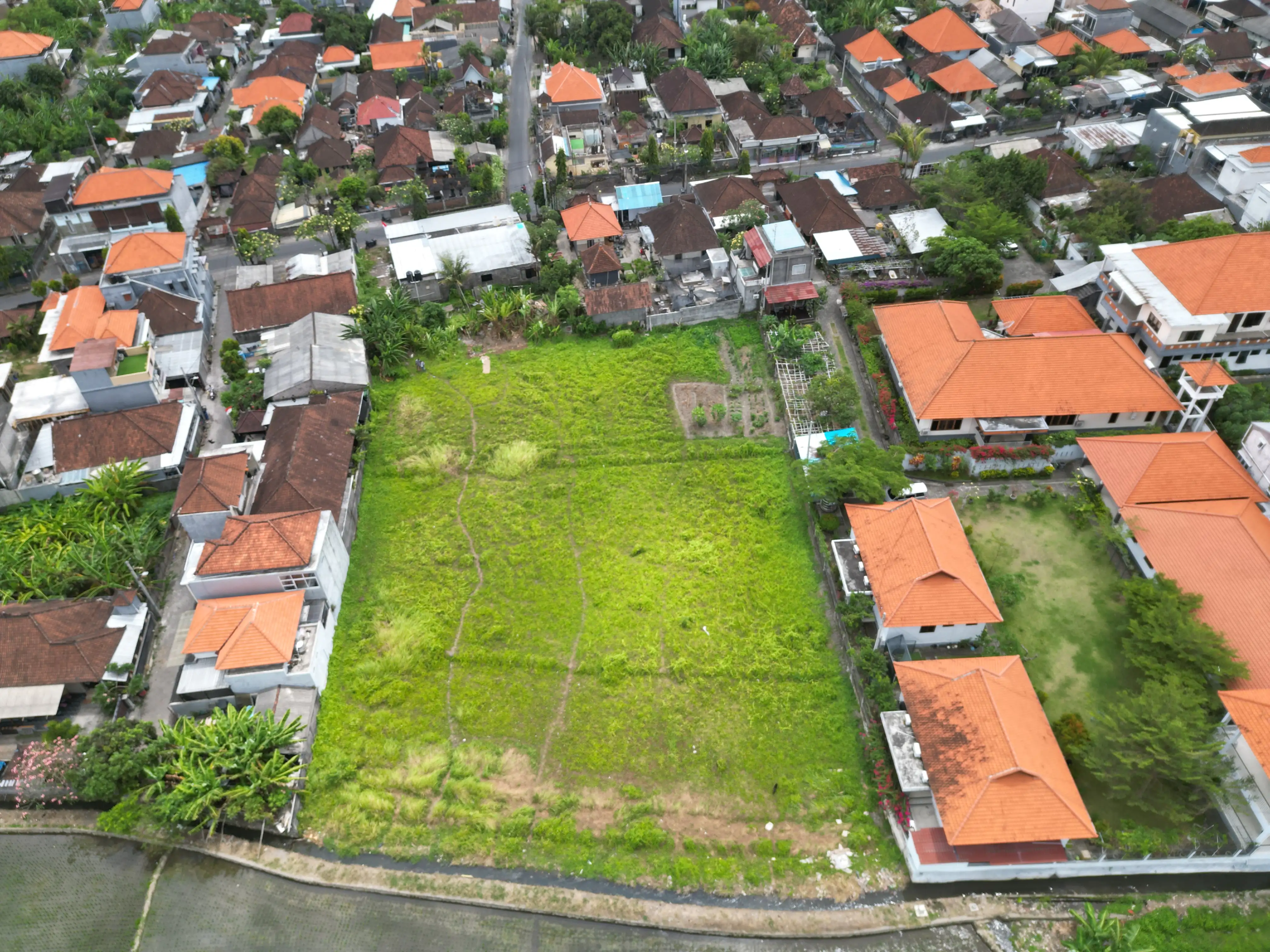 Land 0m² in Indonesia, Canggu. Priced at 294682$ rent photo-4