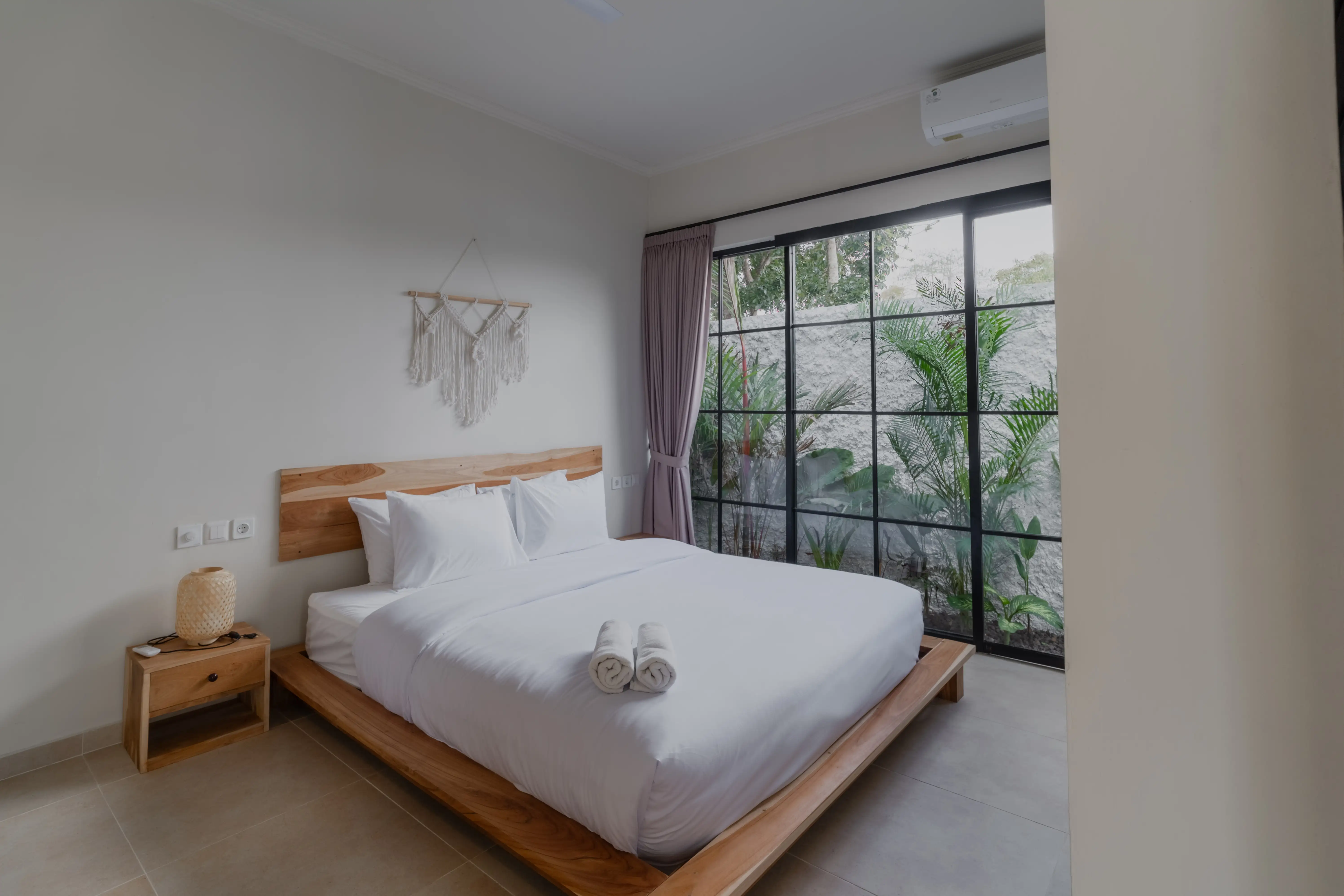 Villa 92m² in Indonesia, Bukit. Priced at 170000$ rent photo-11