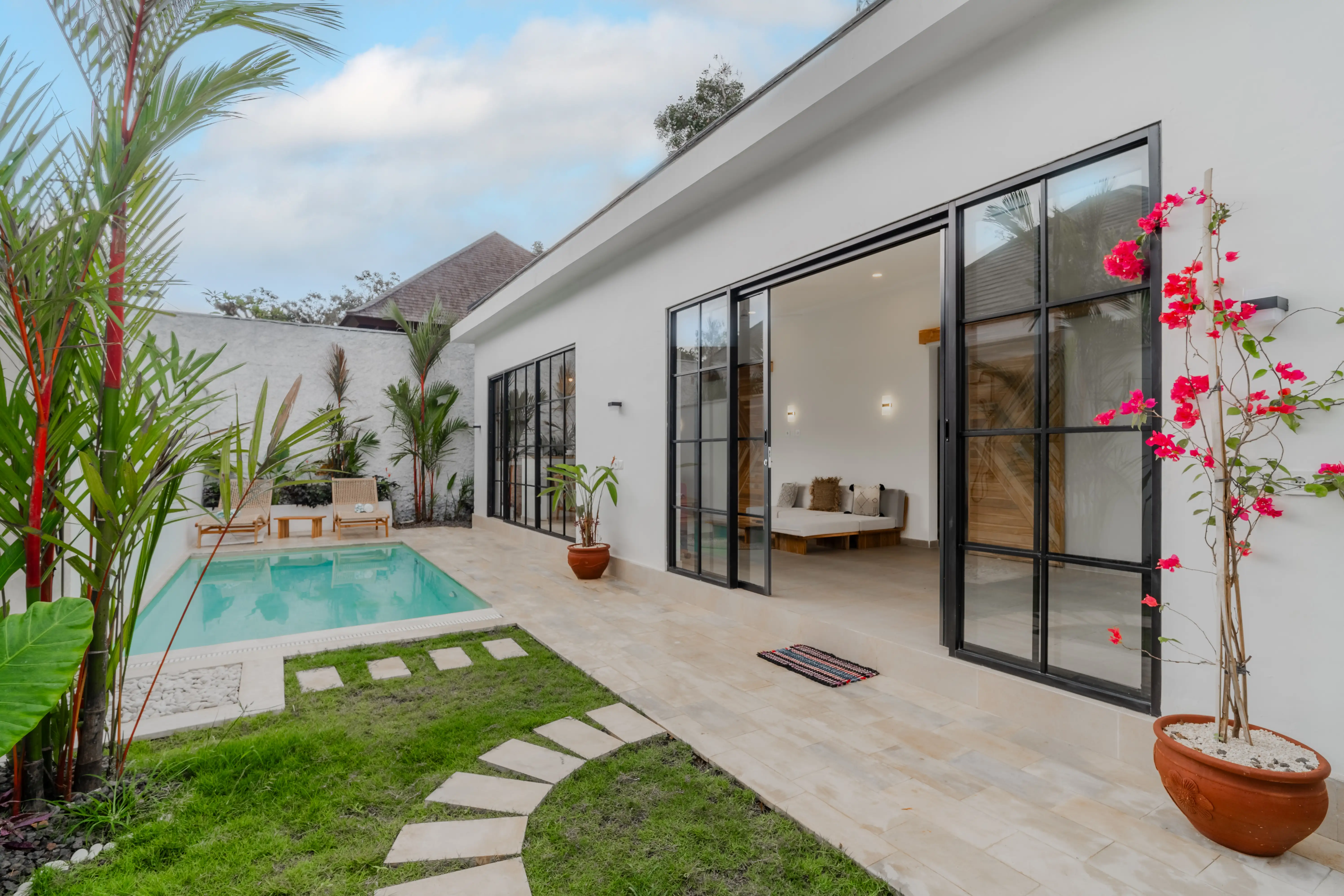 Villa 92m² in Indonesia, Bukit. Priced at 170000$ rent photo-24