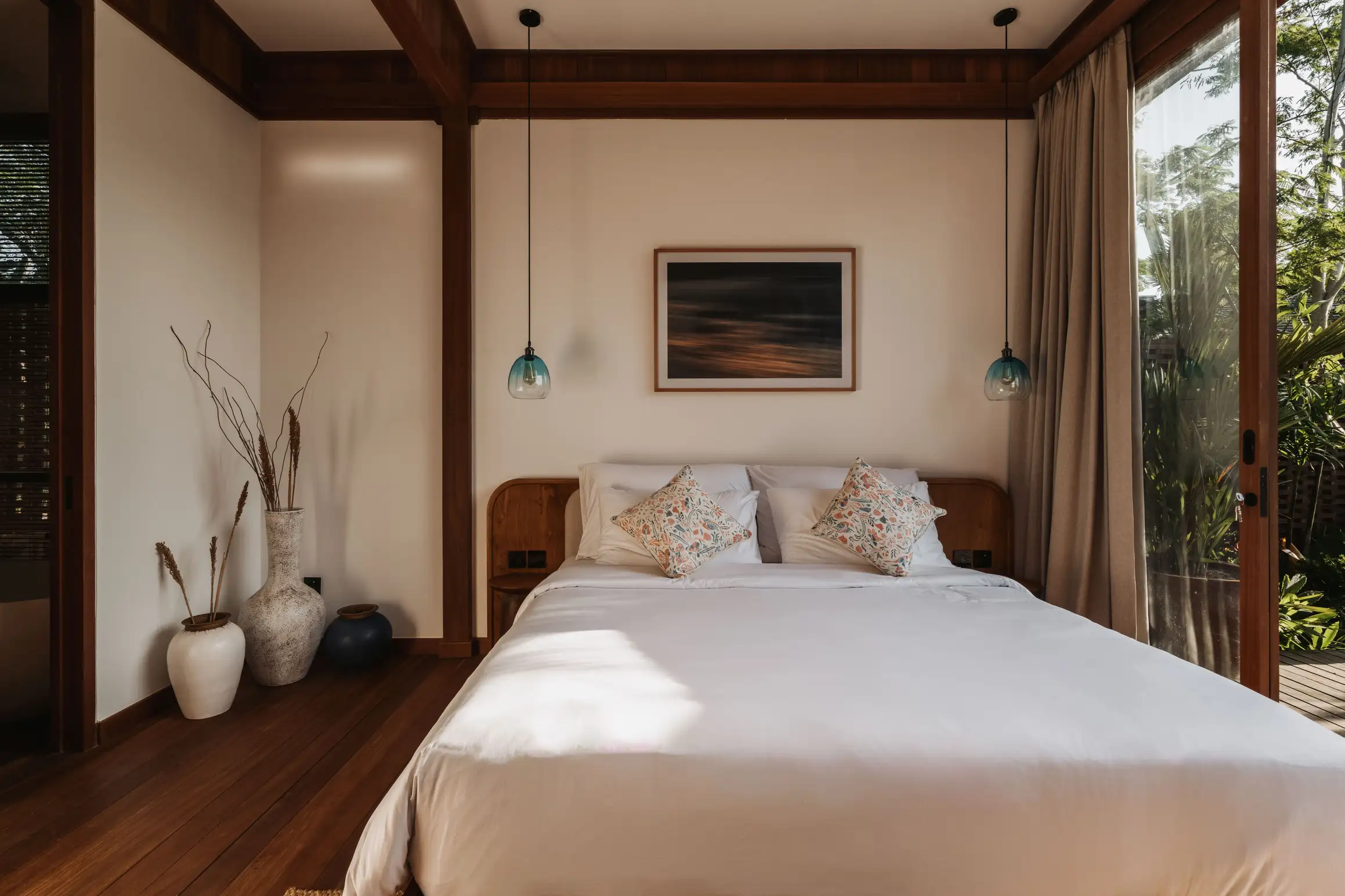 Villa 295m² in Indonesia, Canggu. Priced at 581610$ rent photo-5
