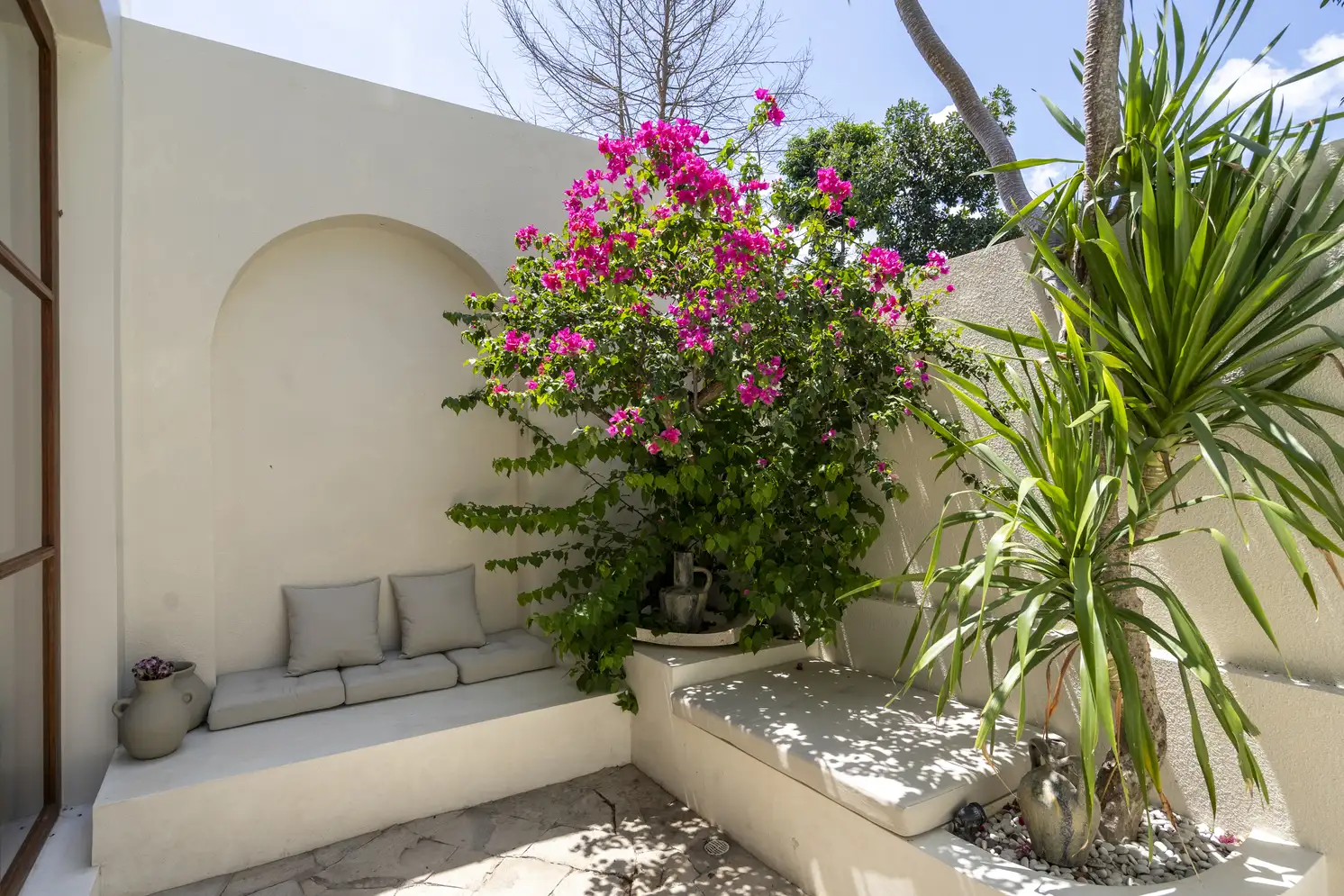 Villa 180m² in Indonesia, Canggu. Priced at 210000$ rent photo-5