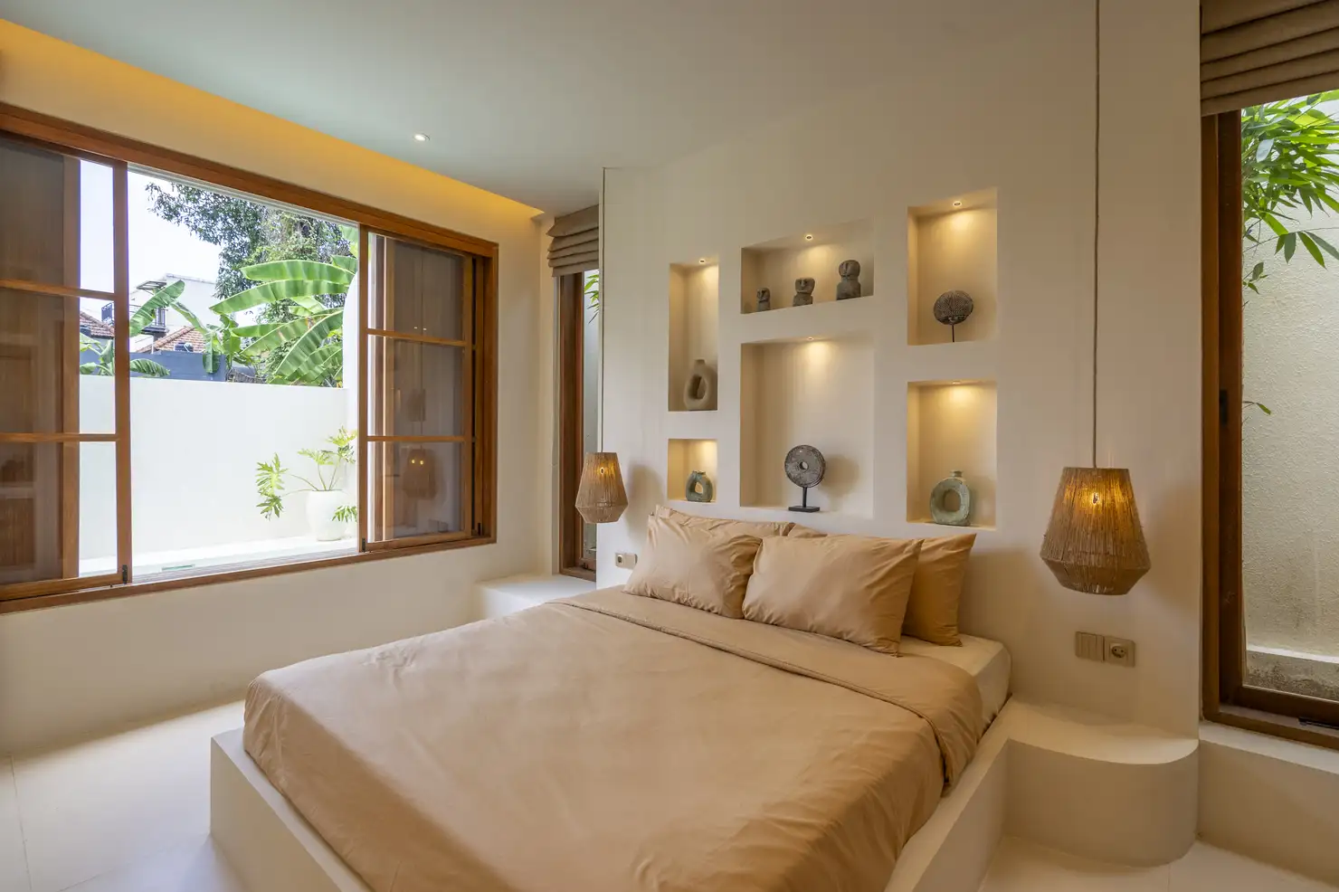 Villa 180m² in Indonesia, Canggu. Priced at 210000$ rent photo-12