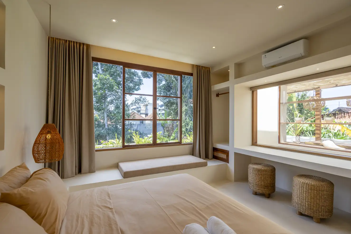 Villa 180m² in Indonesia, Canggu. Priced at 210000$ rent photo-16