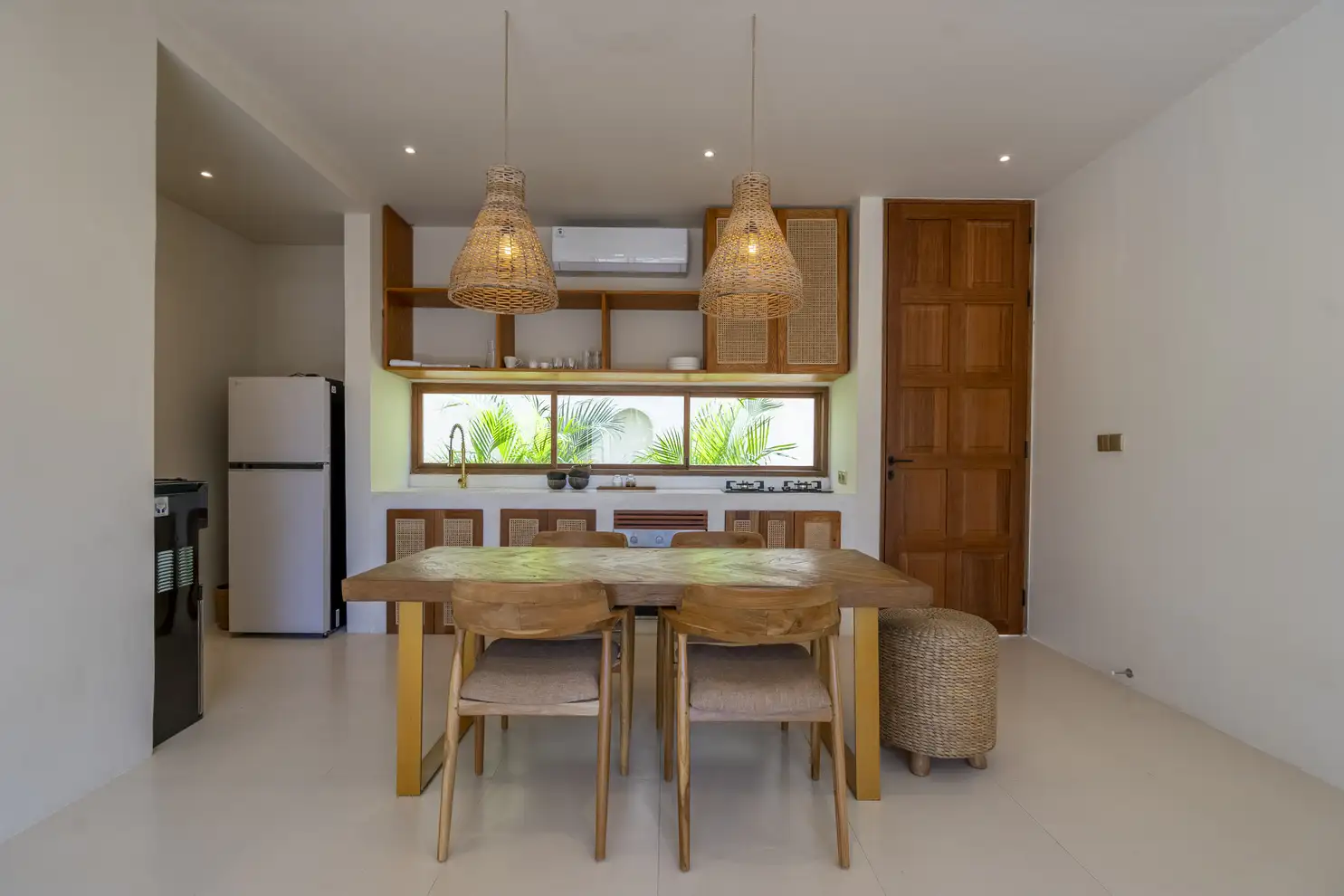 Villa 180m² in Indonesia, Canggu. Priced at 210000$ rent photo-22