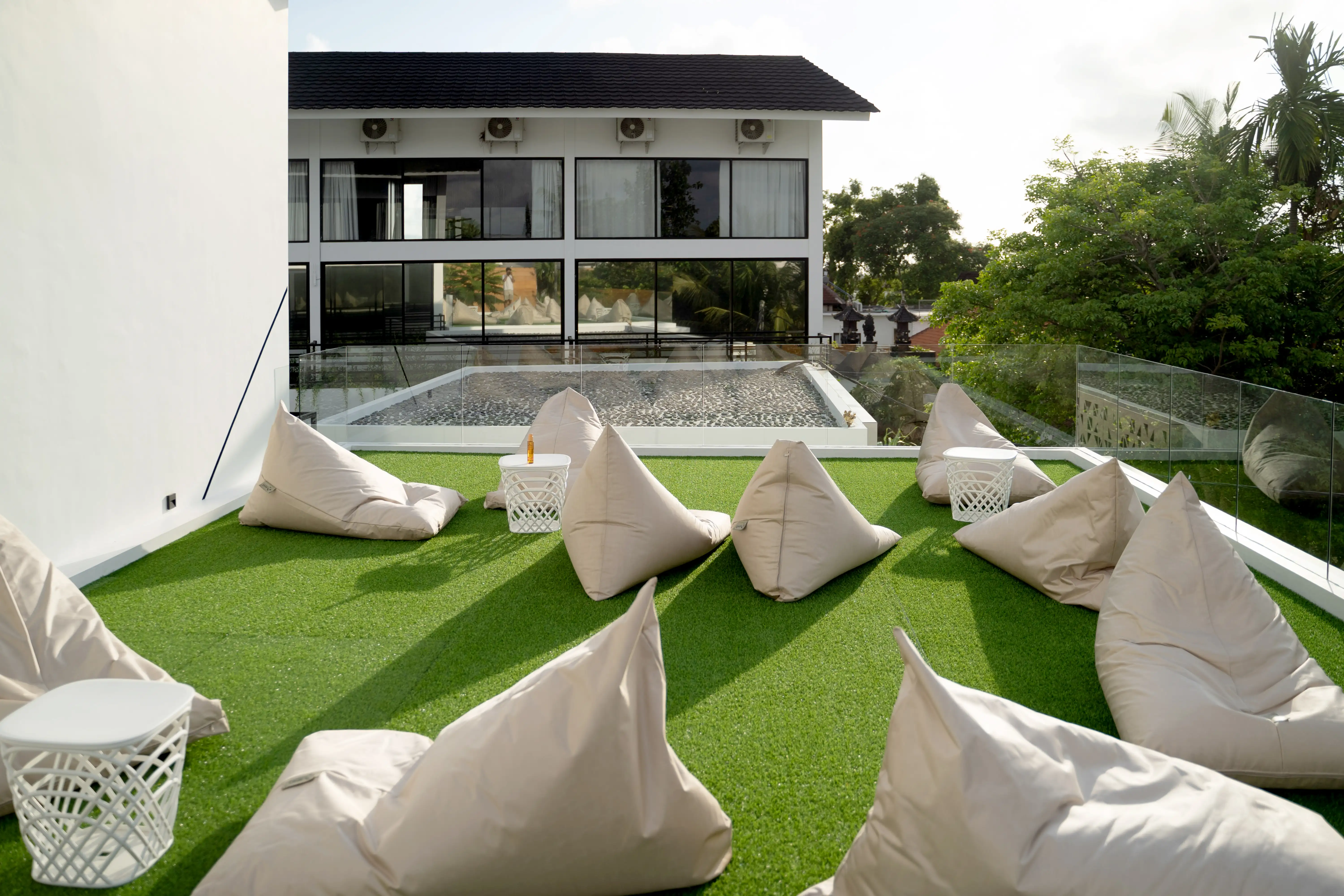 Flat 50m² in Indonesia, Canggu. Priced at 145000$ rent photo-6
