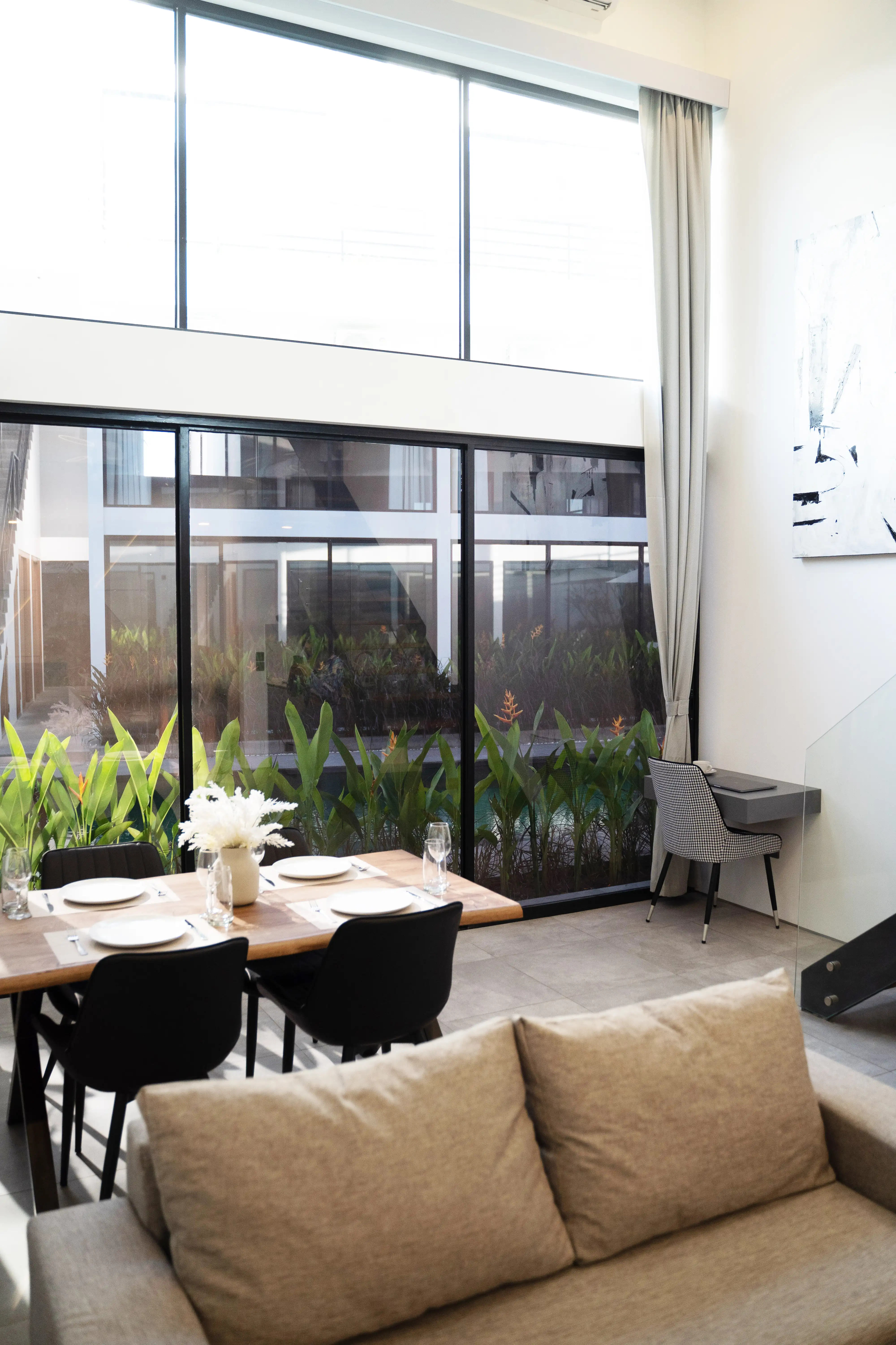 Flat 50m² in Indonesia, Canggu. Priced at 145000$ rent photo-10