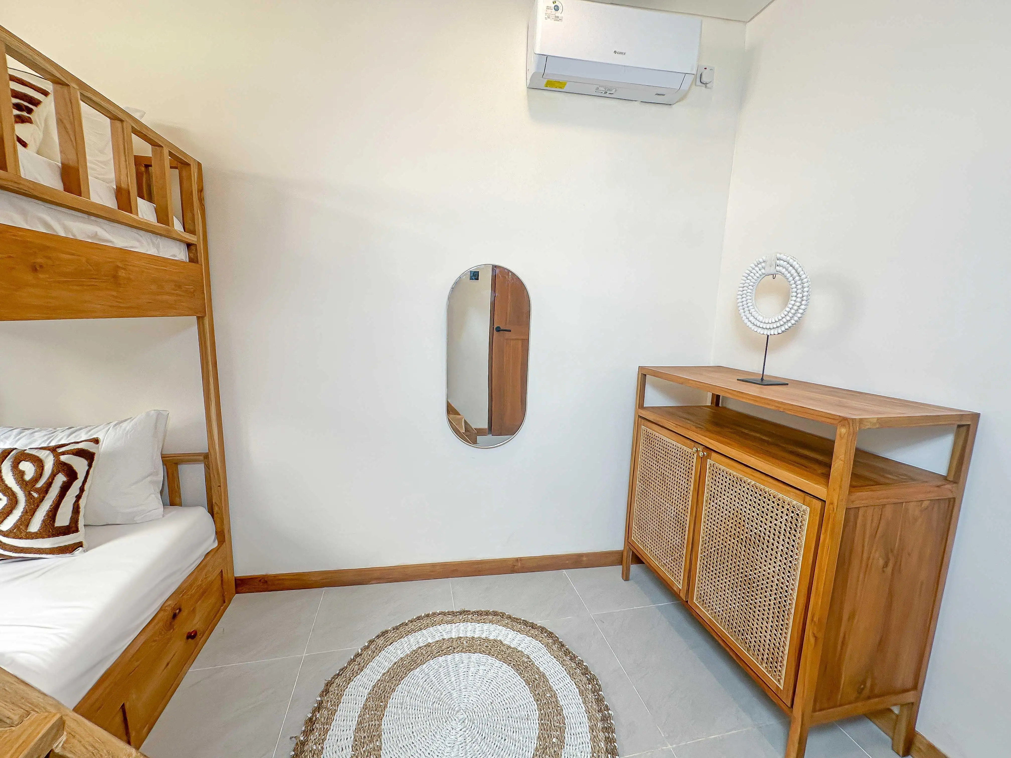 Villa 200m² in Indonesia, Canggu. Priced at 271418$ rent photo-17