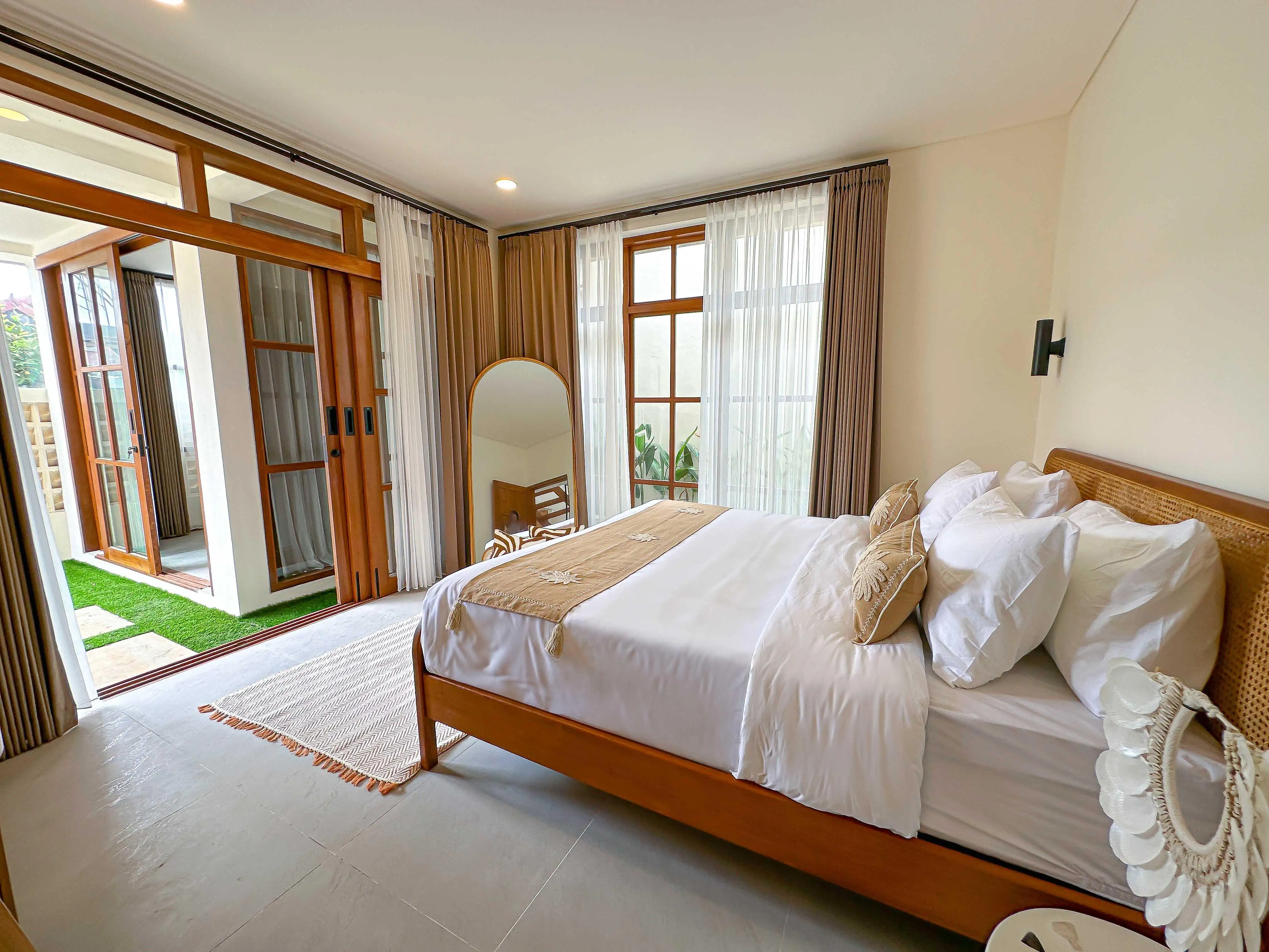 Villa 200m² in Indonesia, Canggu. Priced at 271418$ rent photo-18