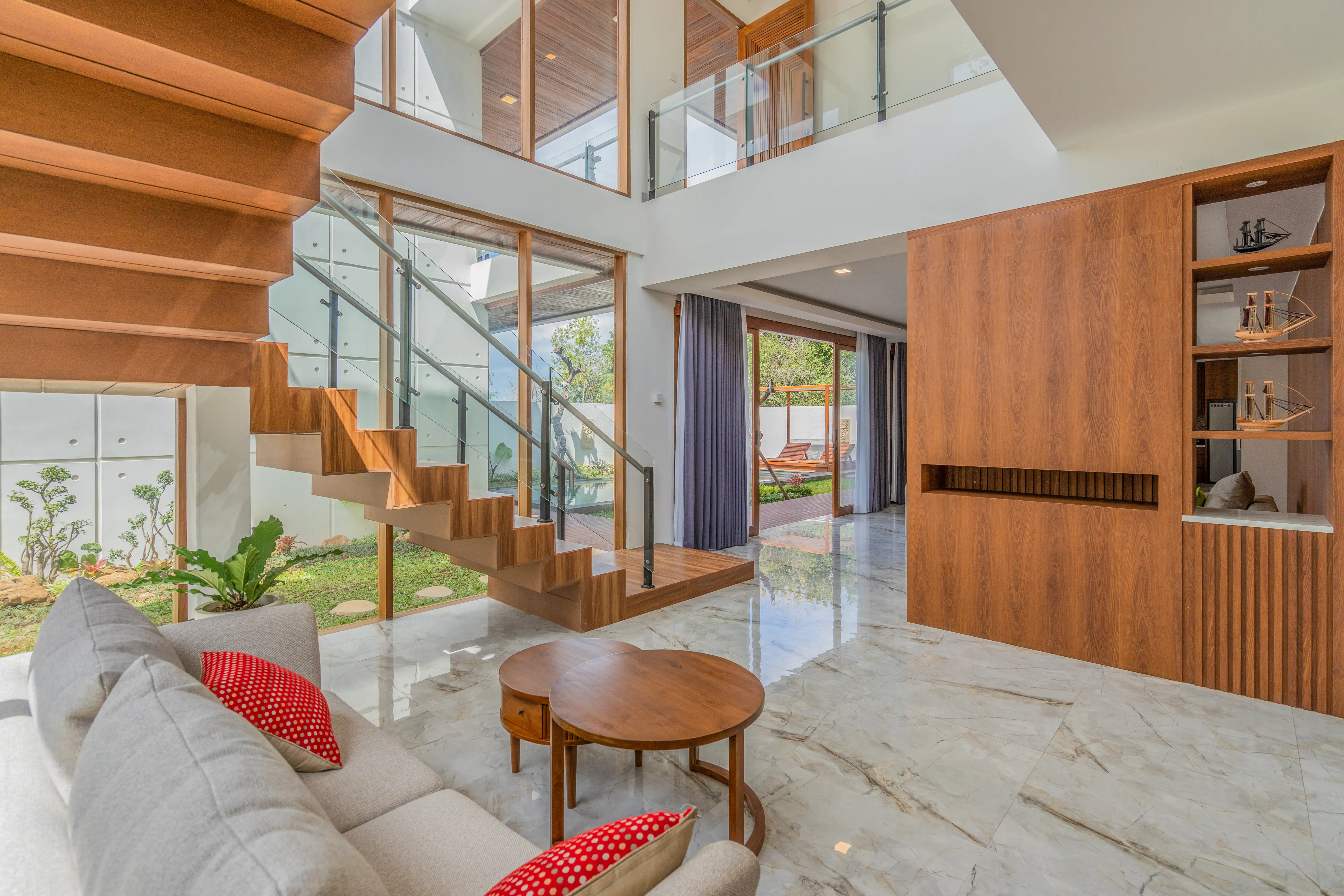 Villa 566m² in Indonesia, Bukit. Priced at 484383$ rent photo-10