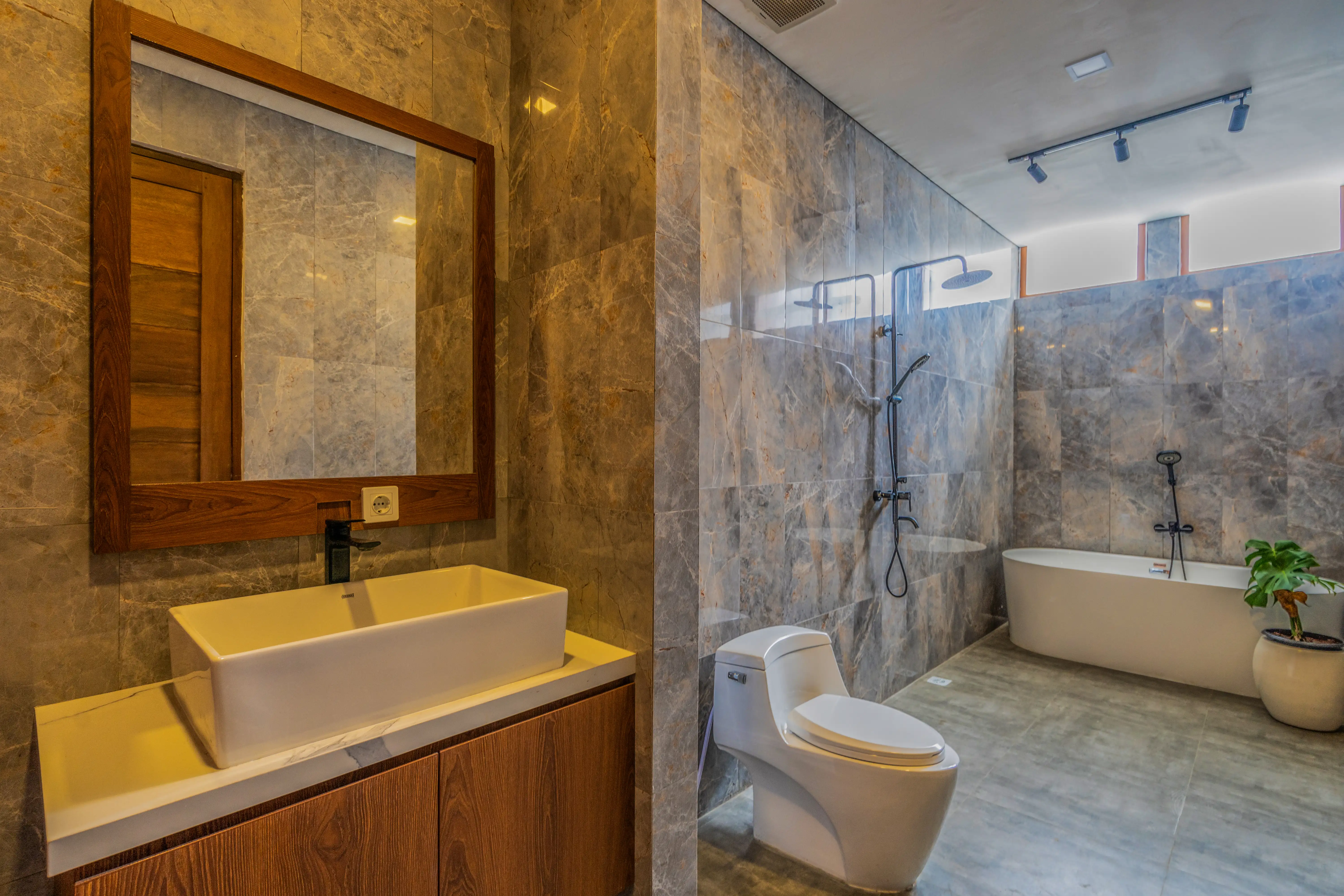 Villa 566m² in Indonesia, Bukit. Priced at 484383$ rent photo-20