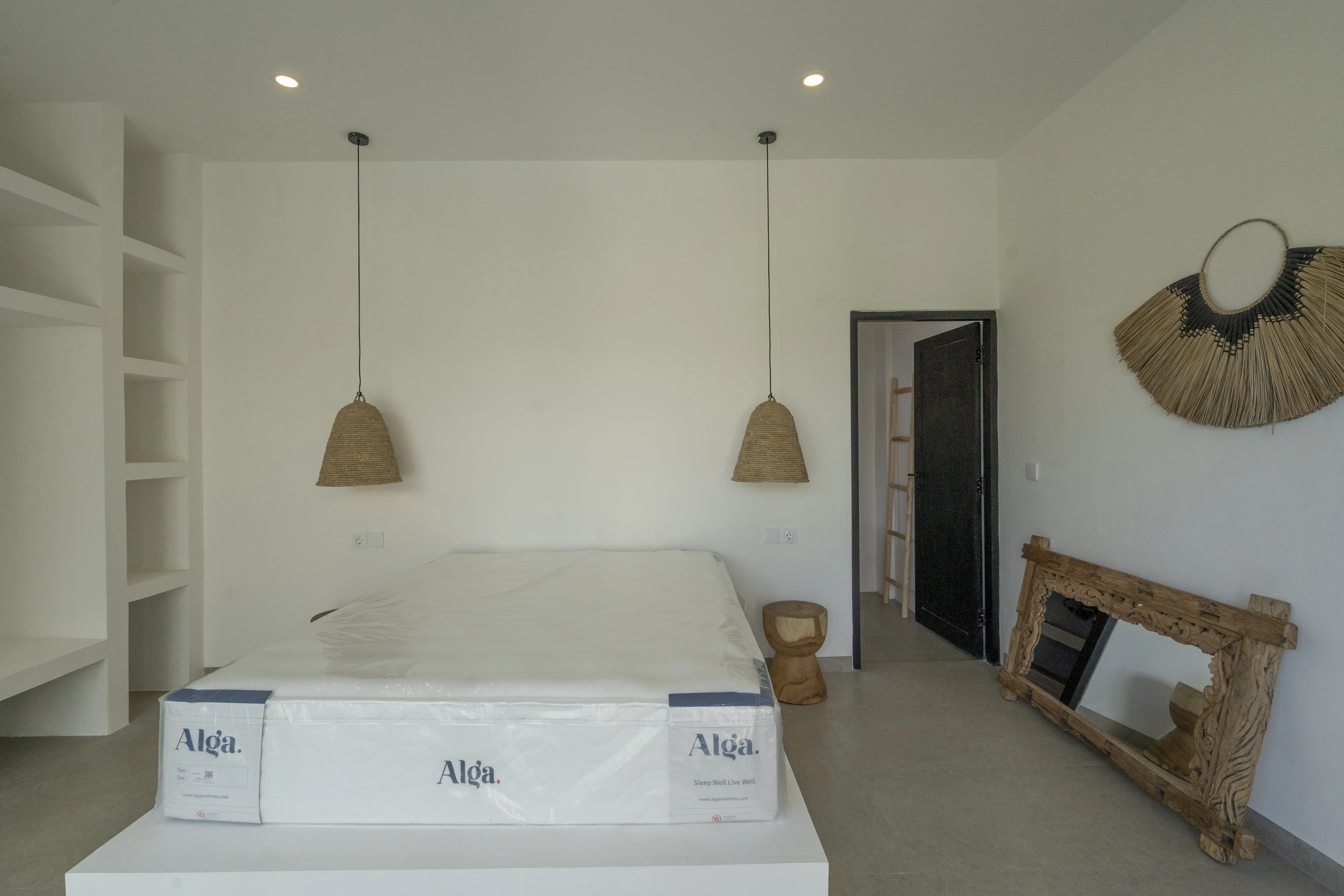 Villa 185m² in Indonesia, Canggu. Priced at 250000$ rent photo-14