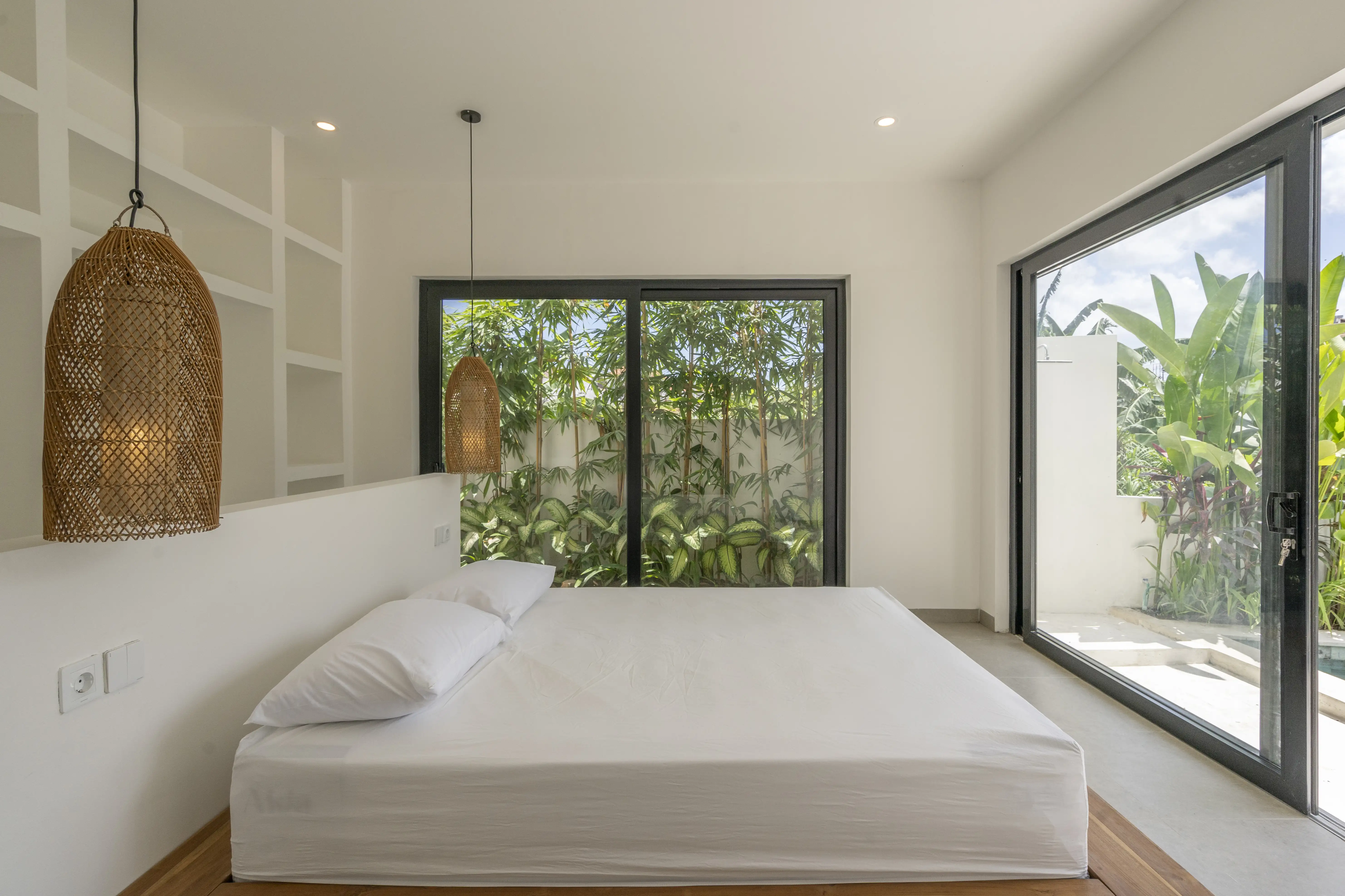 Villa 185m² in Indonesia, Canggu. Priced at 250000$ rent photo-15