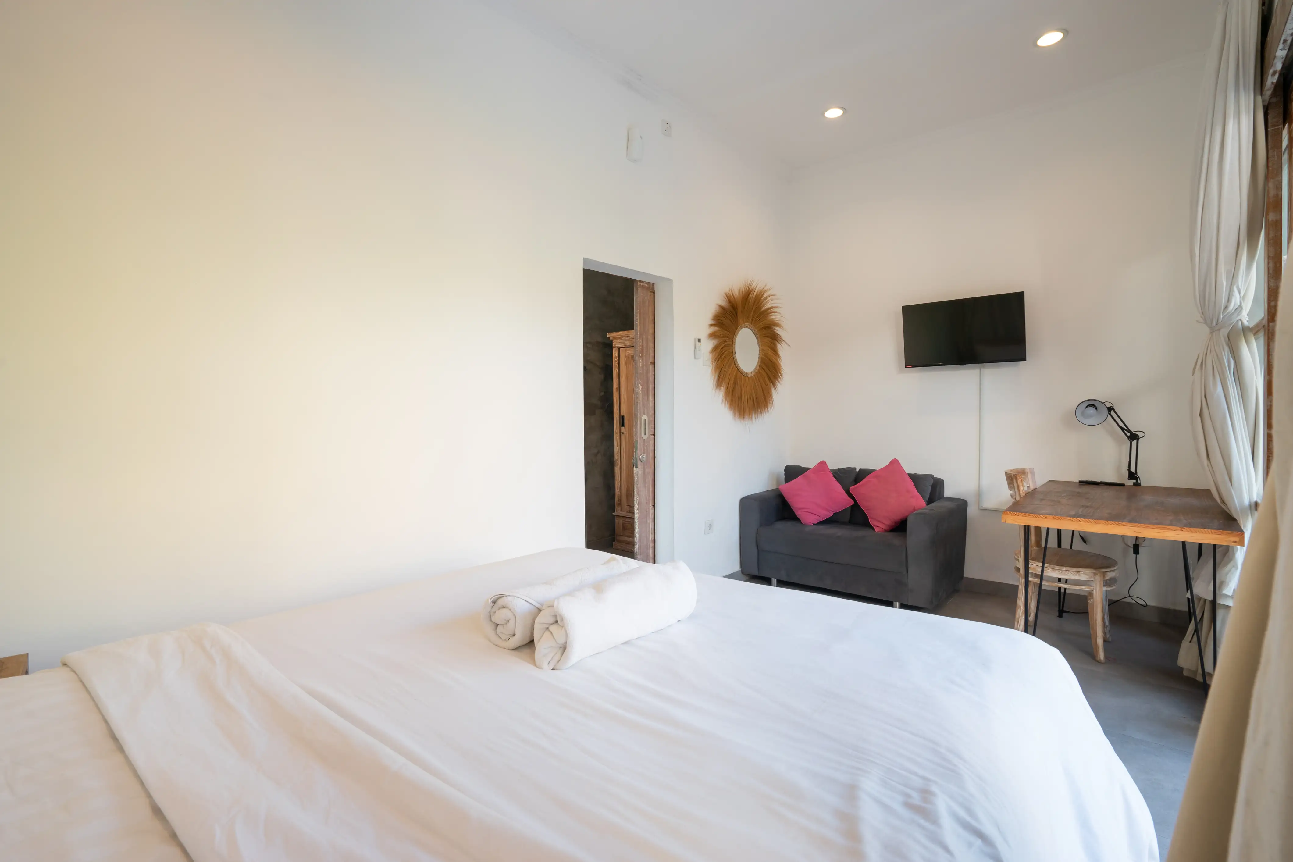 Villa 230m² in Indonesia, Canggu. Priced at 320000$ rent photo-24