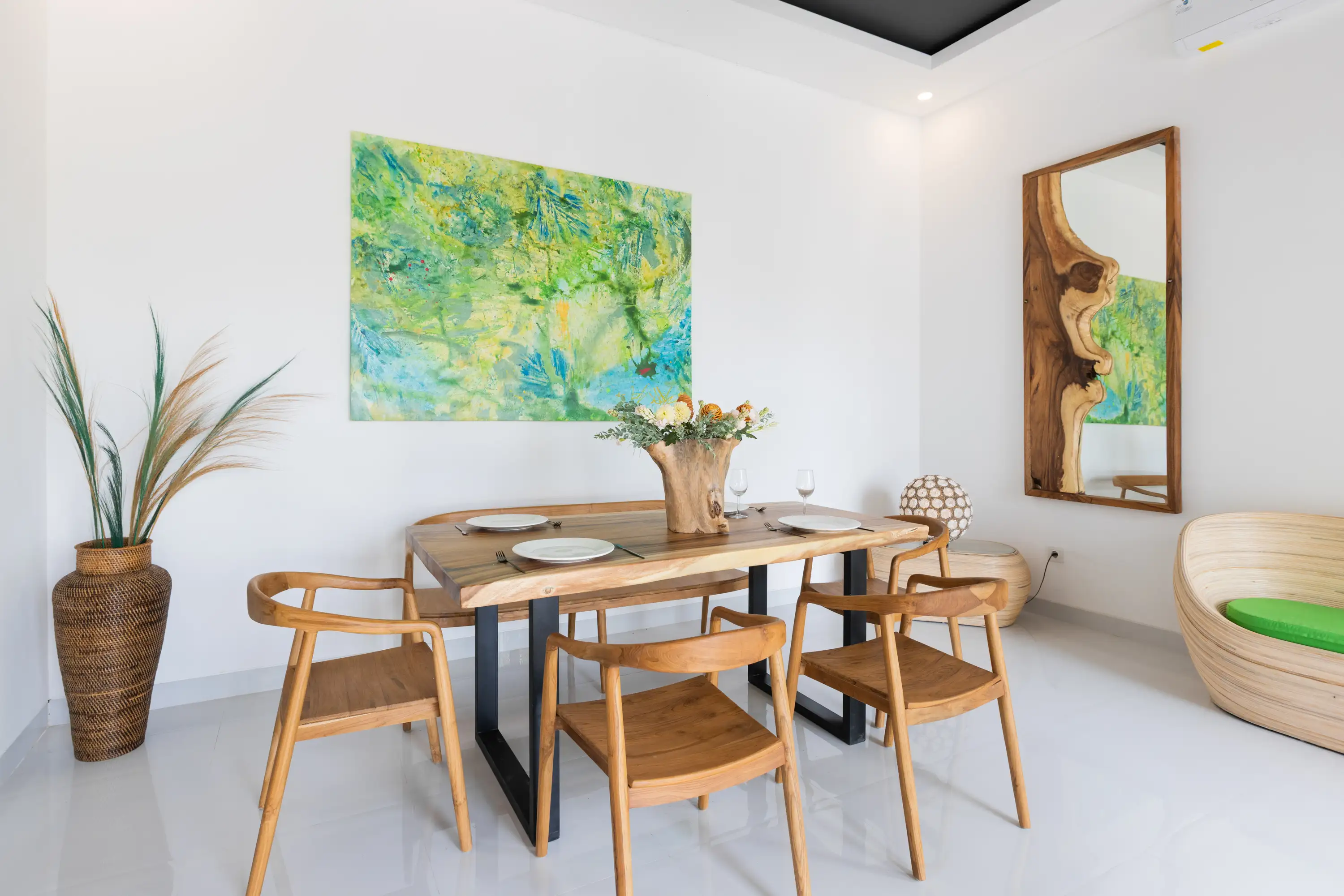 Villa 105m² in Indonesia, Ubud. Priced at 185000$ rent photo-1