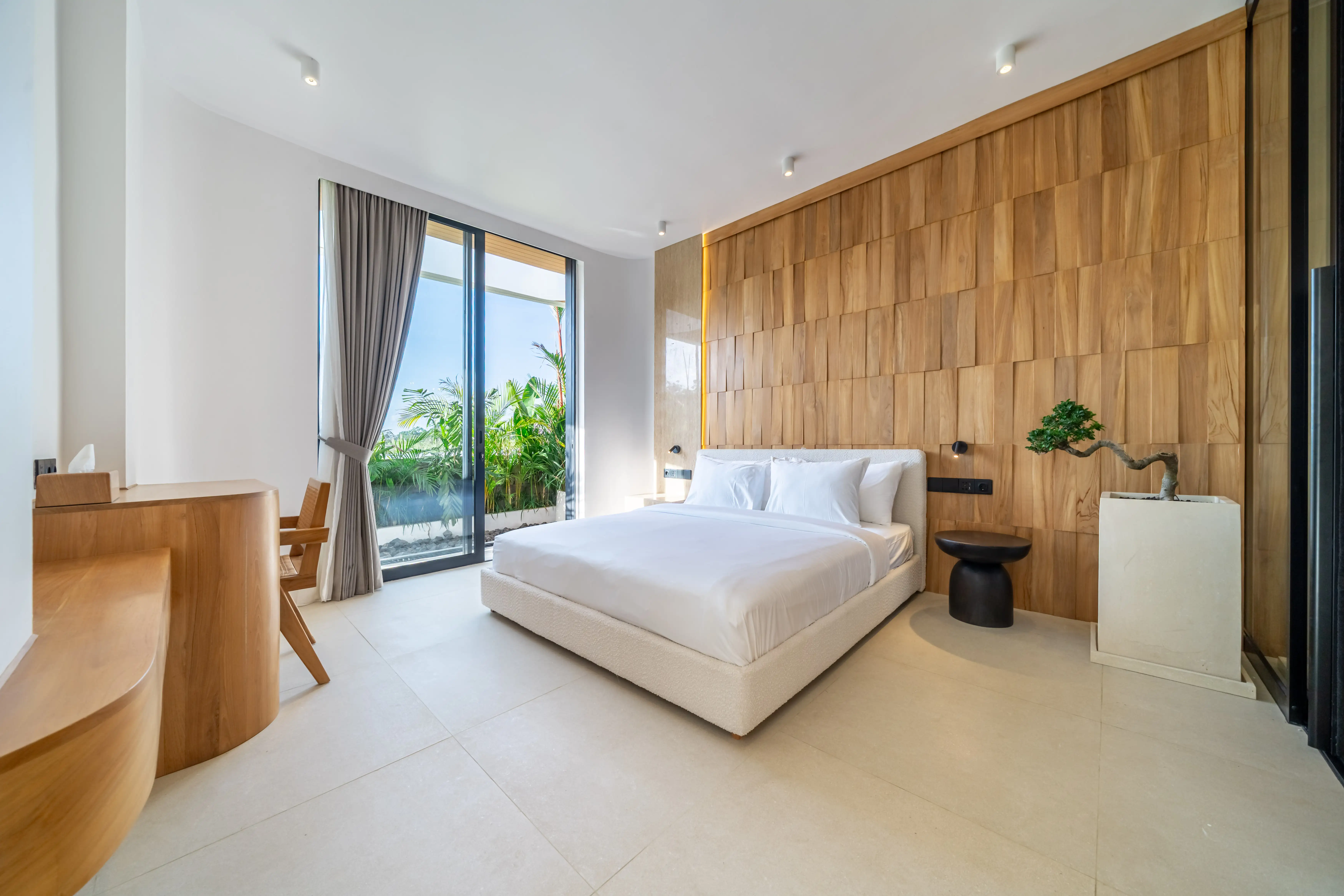 Villa 110m² in Indonesia, Bukit. Priced at 300000$ rent photo-11