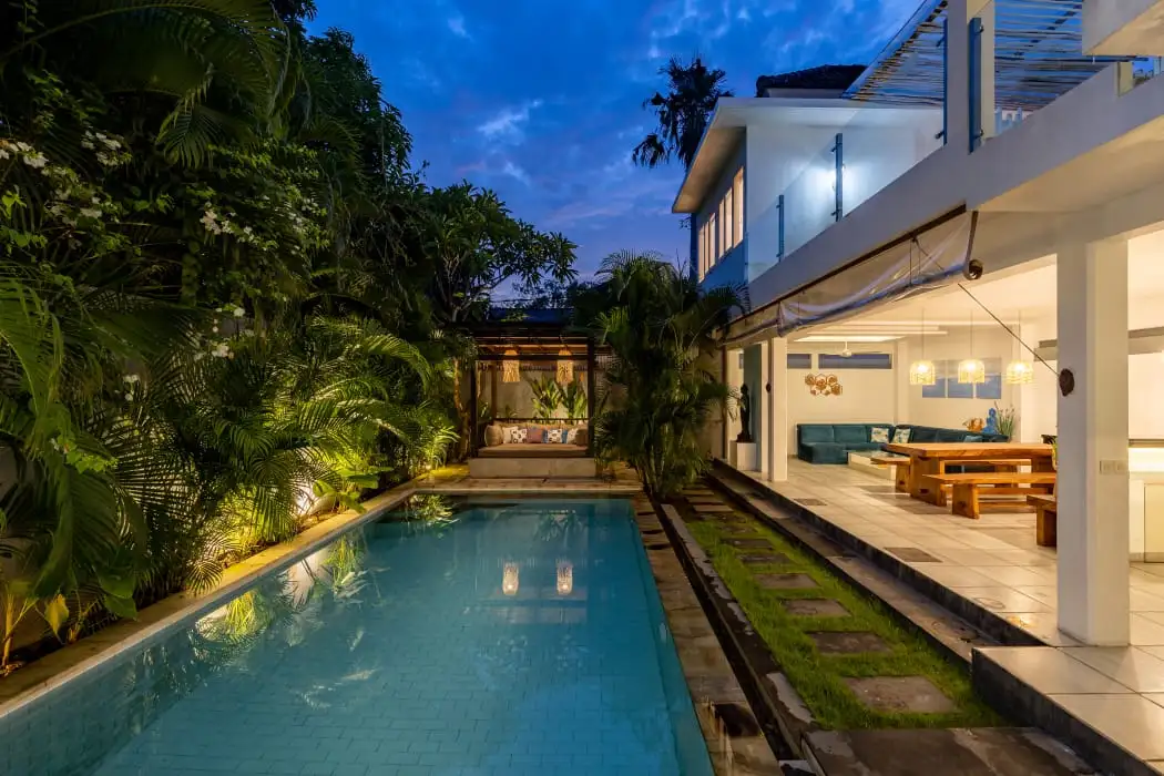 Villa 180m² in Indonesia, Seminyak. Priced at 296241$ rent photo-1
