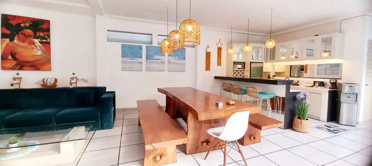 Villa 180m² in Indonesia, Seminyak. Priced at 296241$ rent photo-3