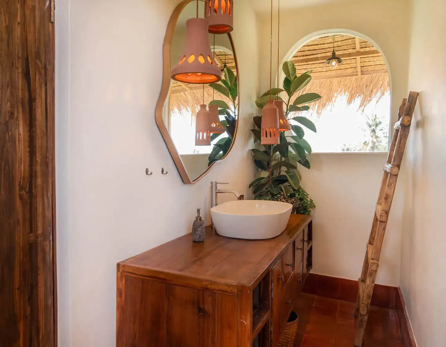 Villa 246m² in Indonesia, Umalas. Priced at 599000$ rent photo-15
