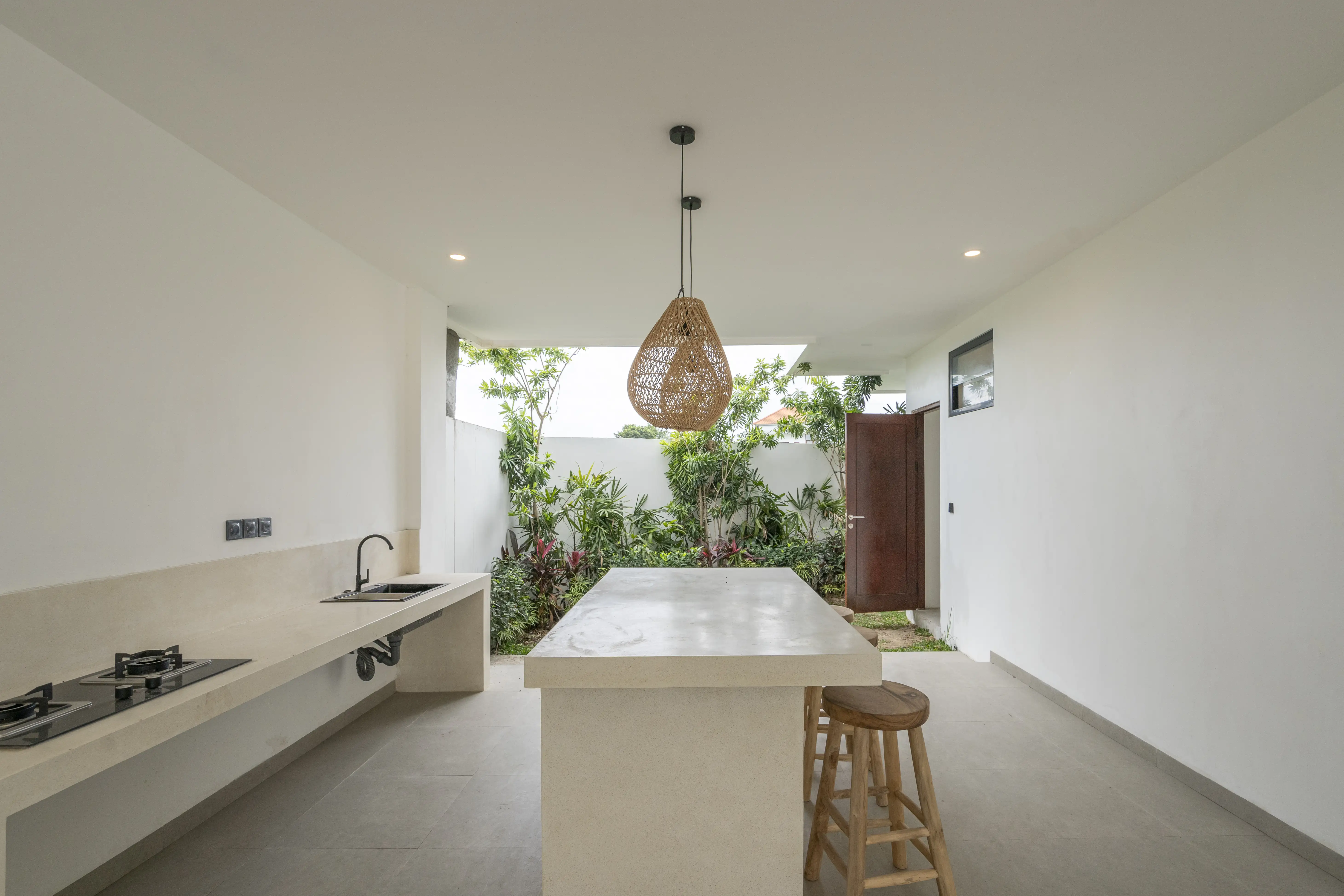 Villa 110m² in Indonesia, Canggu. Priced at 210000$ rent photo-5