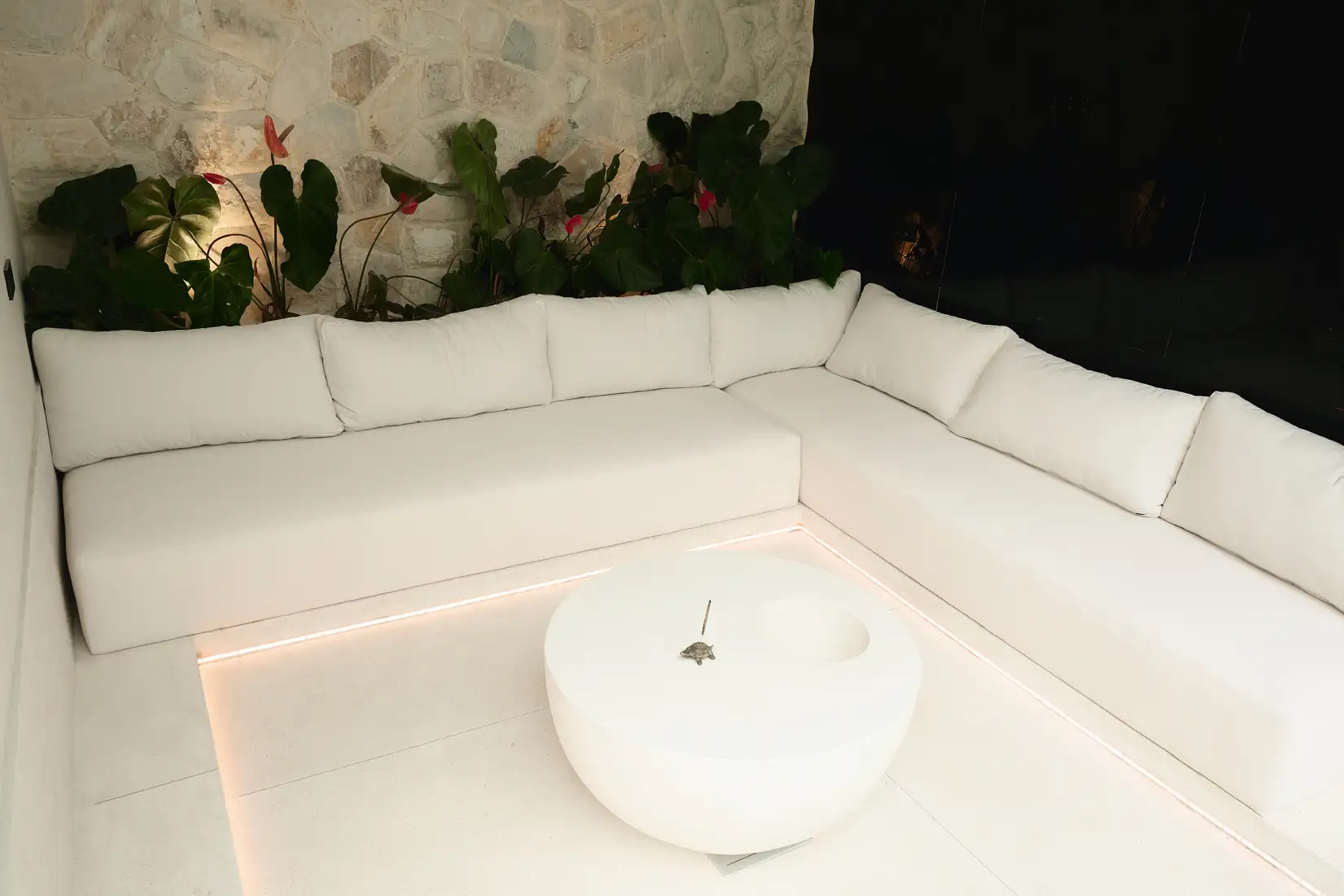 Villa 145m² in Indonesia, Canggu. Priced at 330000$ rent photo-5