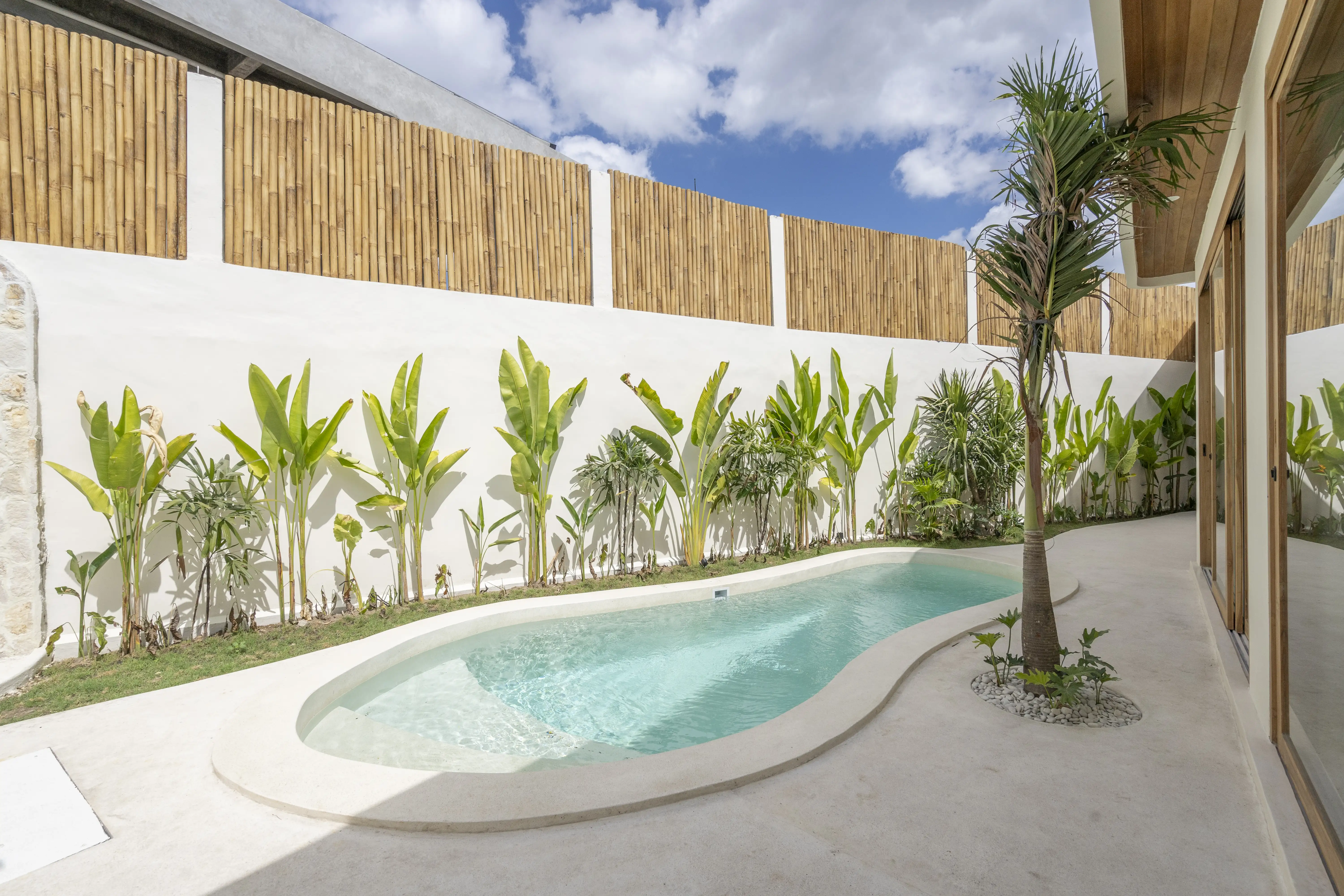 Villa 111m² in Indonesia, Canggu. Priced at 285000$ rent photo-17