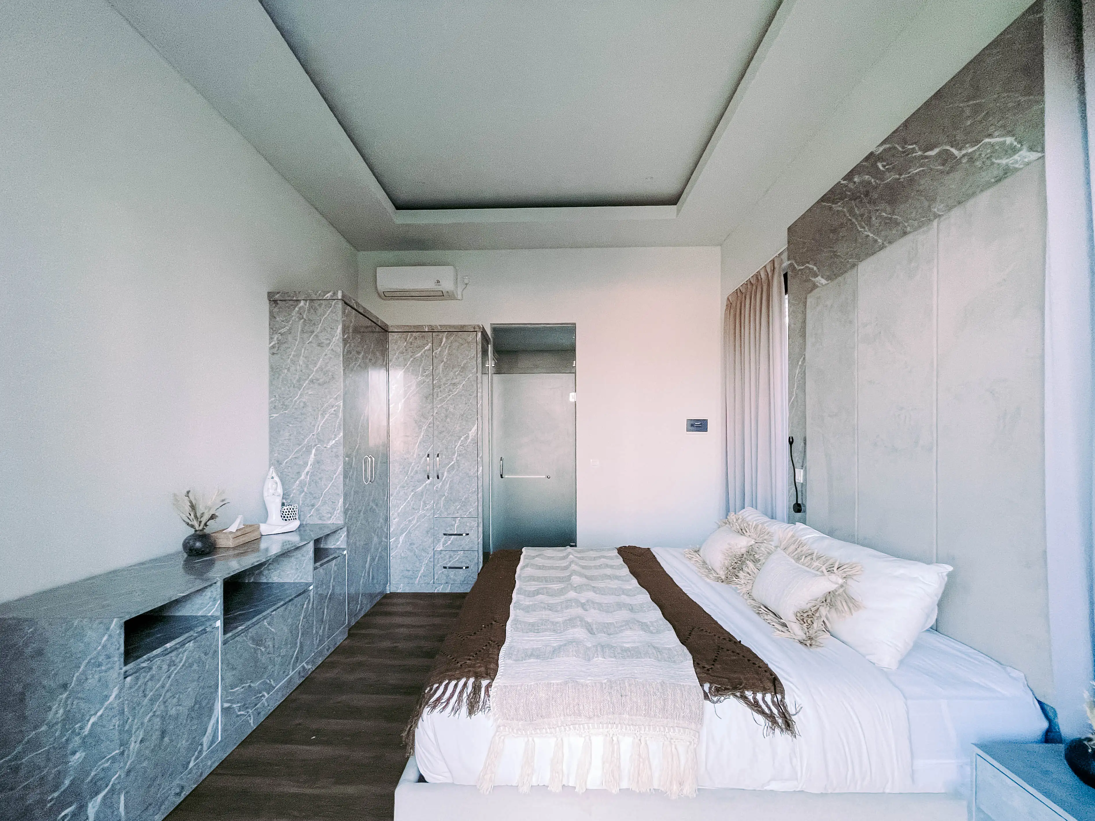Villa 240m² in Indonesia, Canggu. Priced at 30590$ rent photo-13