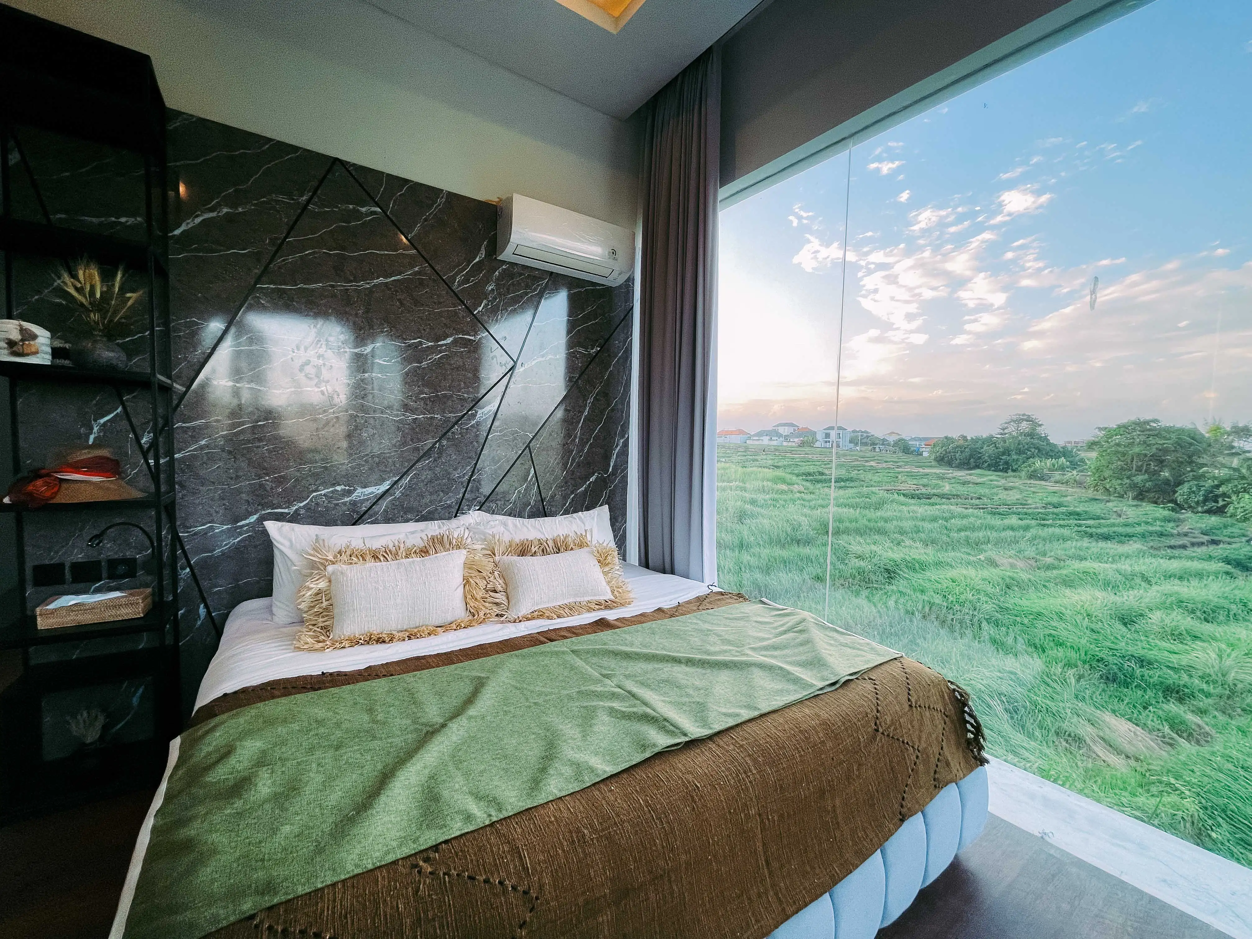 Villa 240m² in Indonesia, Canggu. Priced at 30590$ rent photo-19