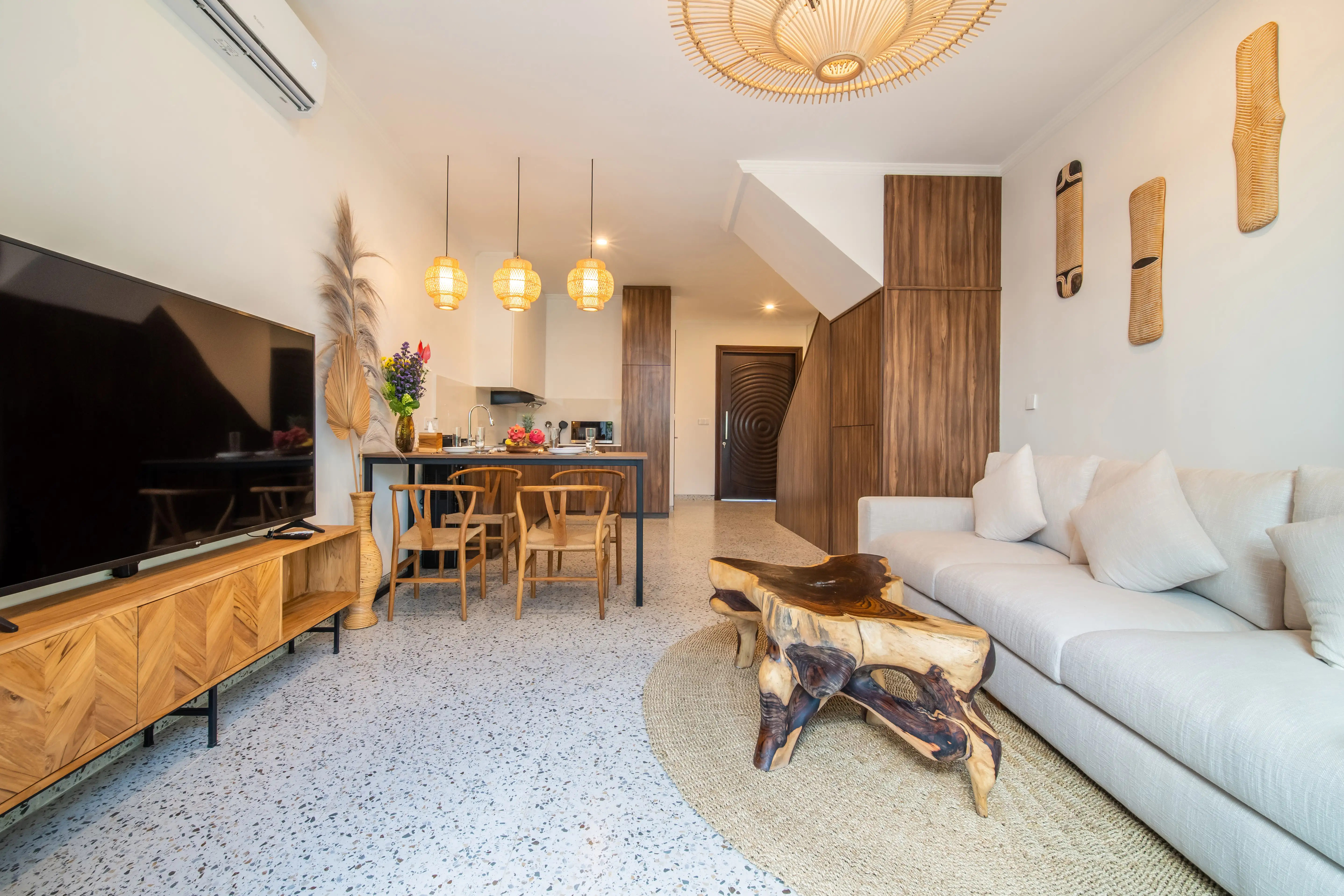 Villa 90m² in Indonesia, Canggu. Priced at 305000$ rent photo-21