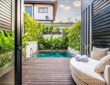 Buy in Indonesia for 305000$