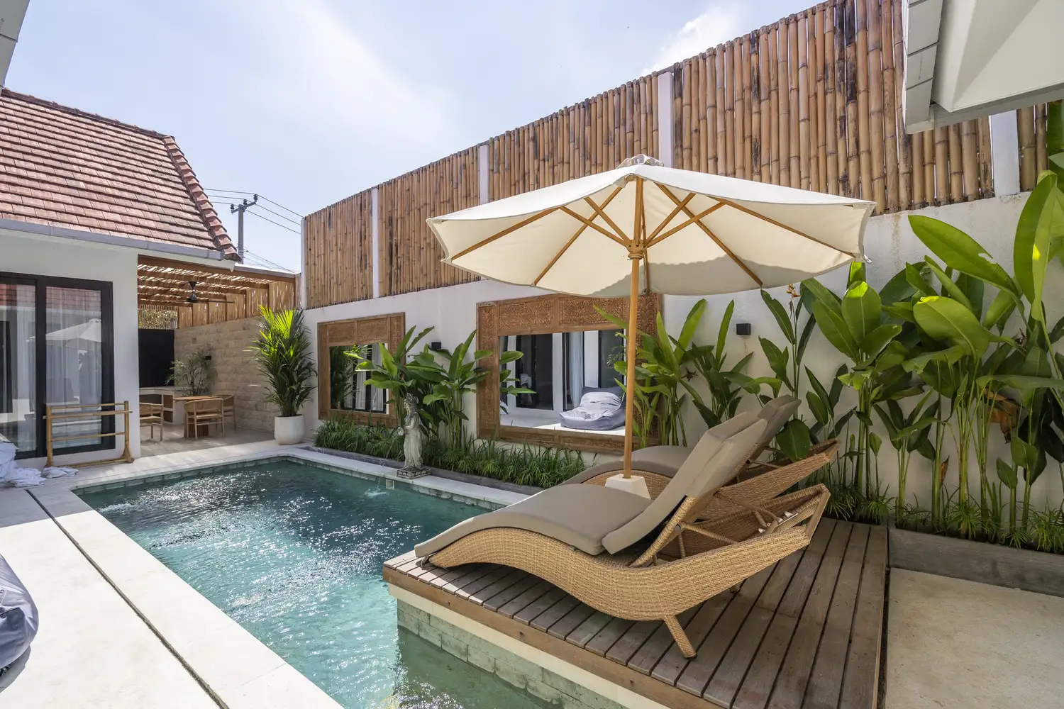 Villa 320m² in Indonesia, Canggu. Priced at 450000$ rent photo-26