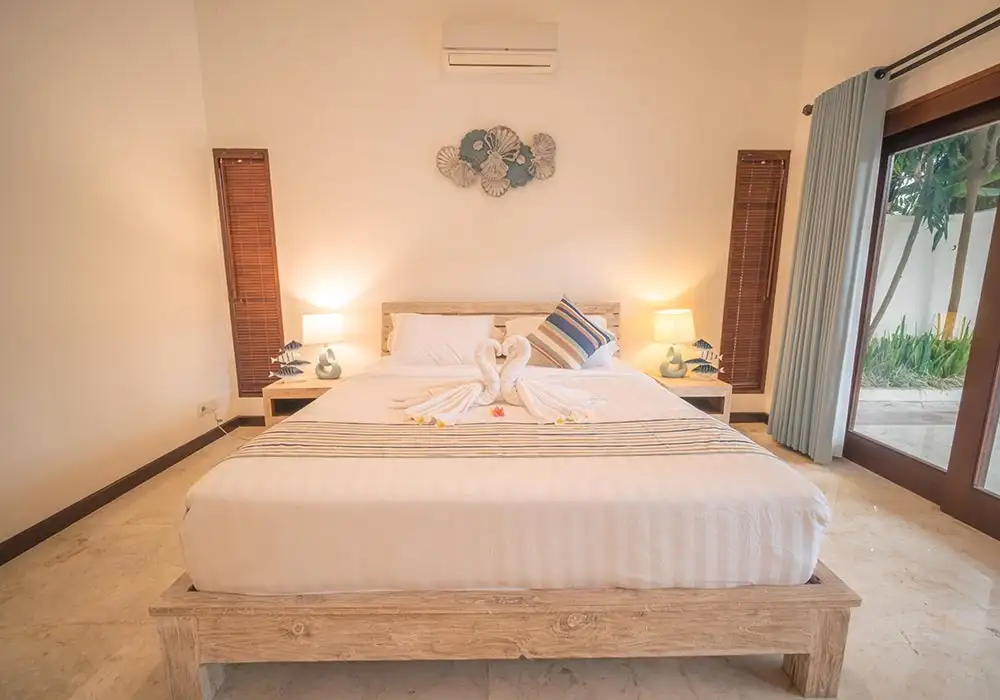 Villa 280m² in Indonesia, East-Bali. Priced at 350000$ rent photo-21