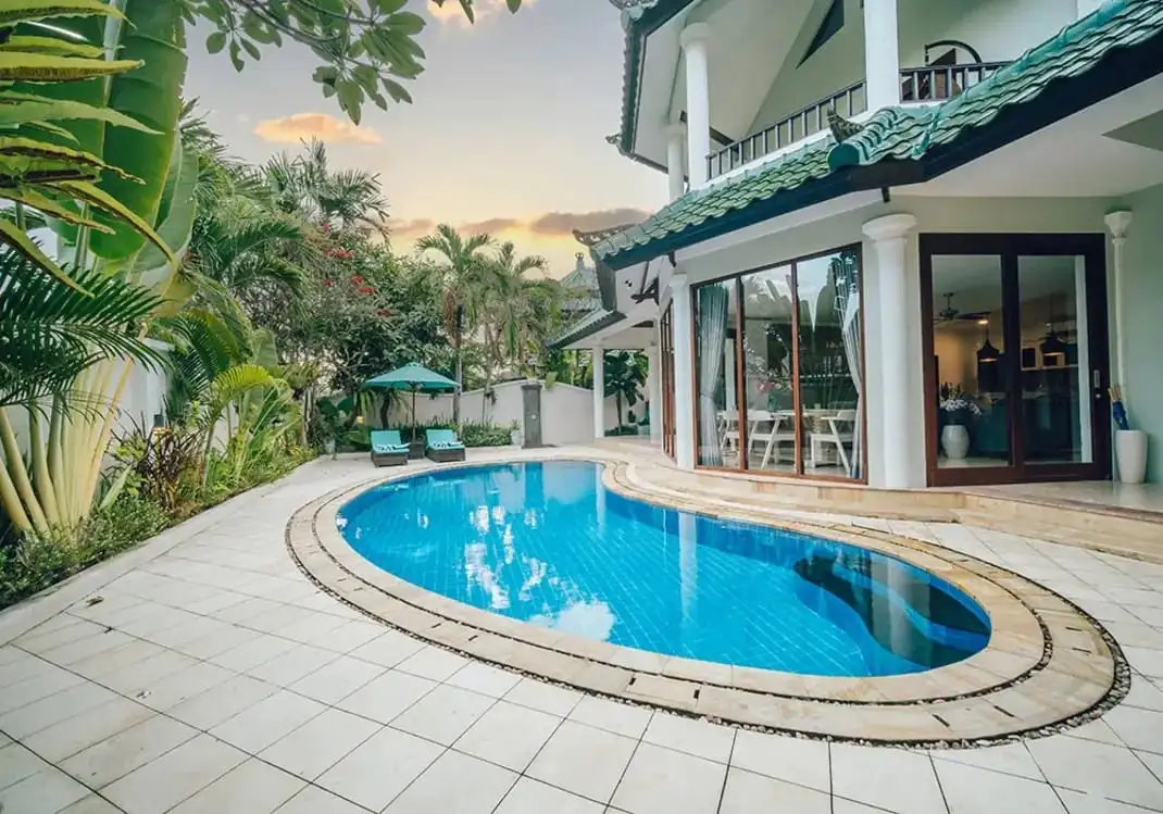Villa 280m² in Indonesia, East-Bali. Priced at 350000$ rent photo-29