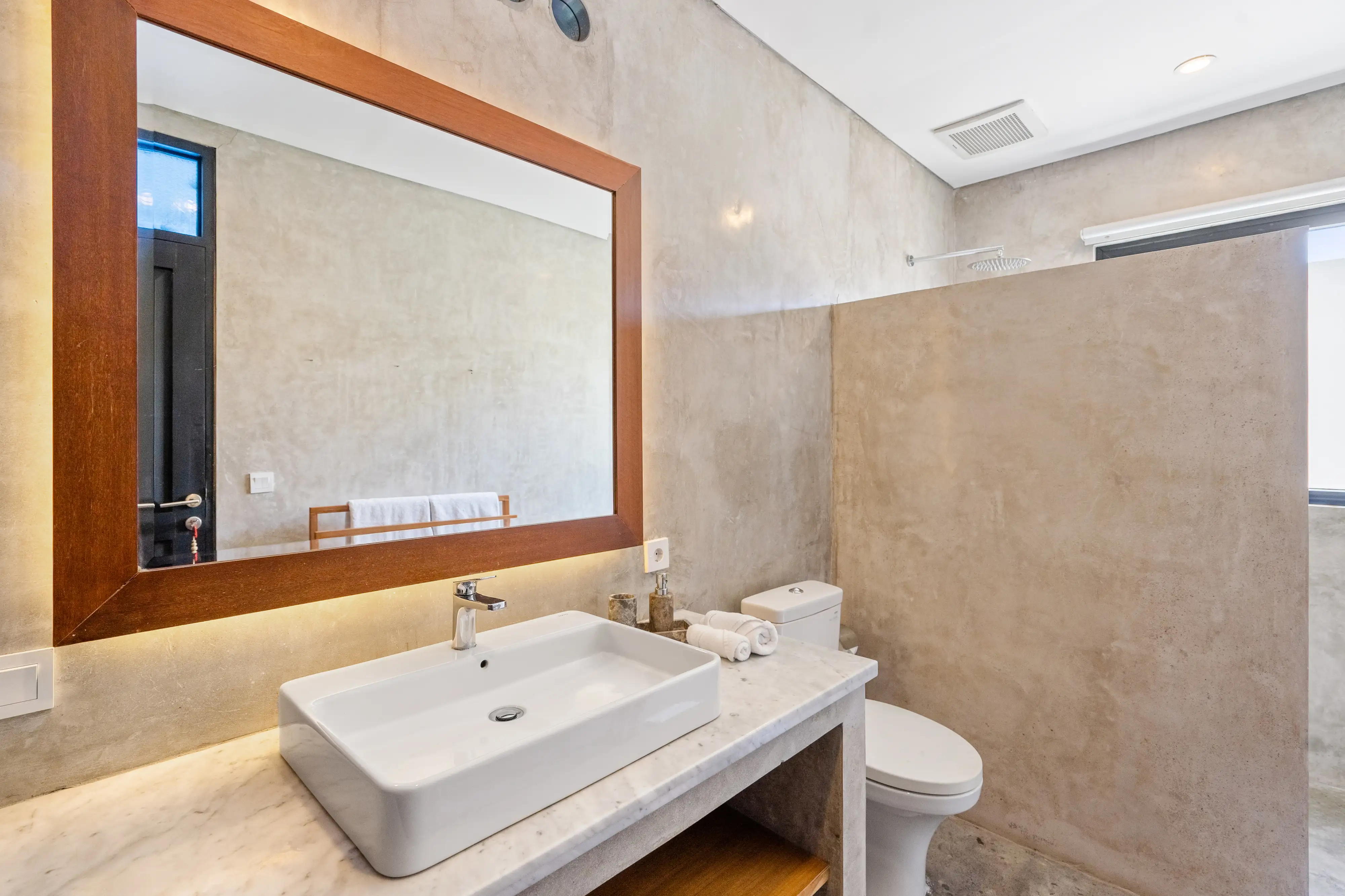 Villa 600m² in Indonesia, Canggu. Priced at 720000$ rent photo-5