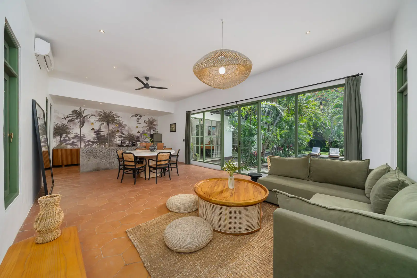 Villa 250m² in Indonesia, Canggu. Priced at 644000$ rent photo-31