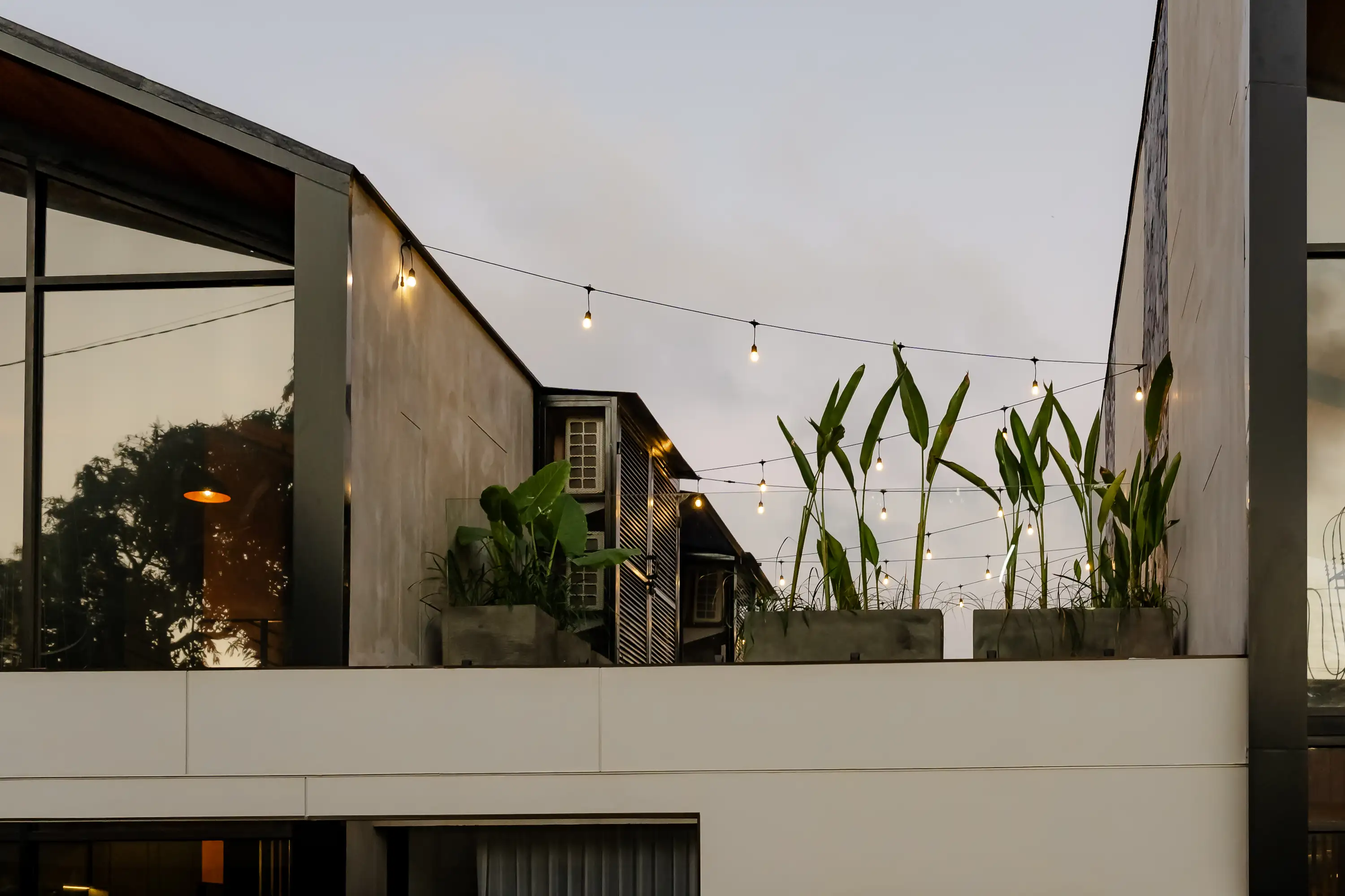 Villa 151m² in Indonesia, Bukit. Priced at 300000$ rent photo-2